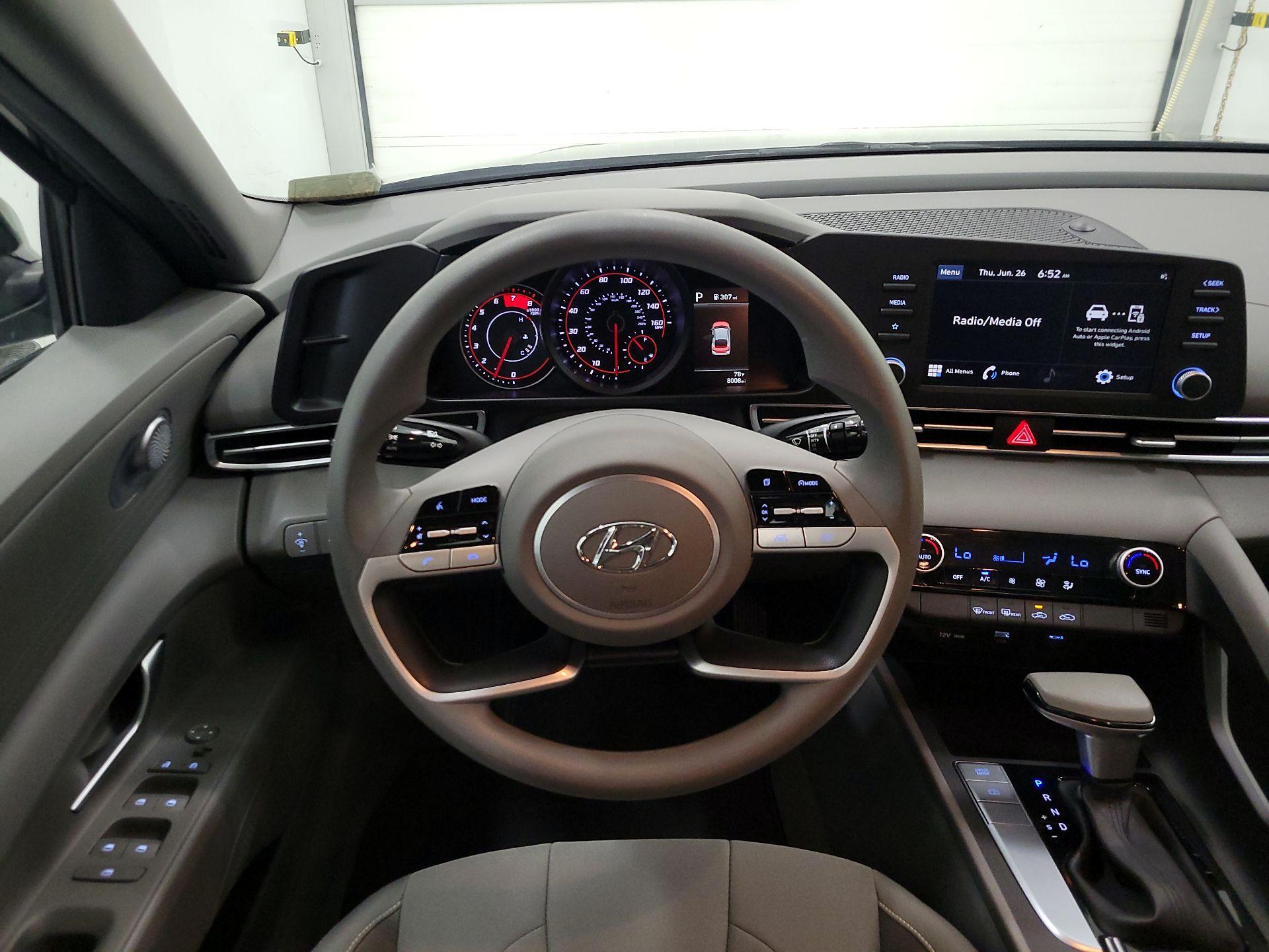 Thumbnail: 2023 Hyundai Elantra - 10