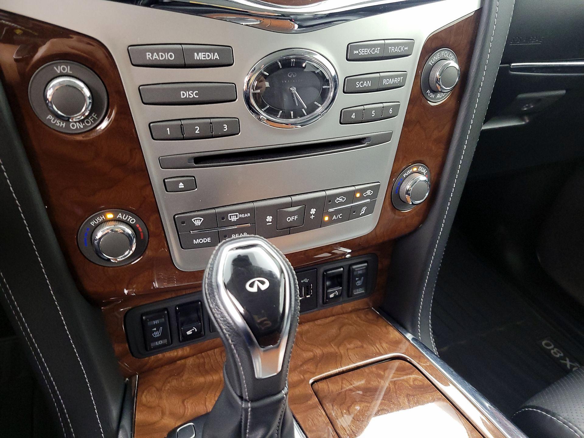 Thumbnail: 2018 INFINITI QX80 - 17