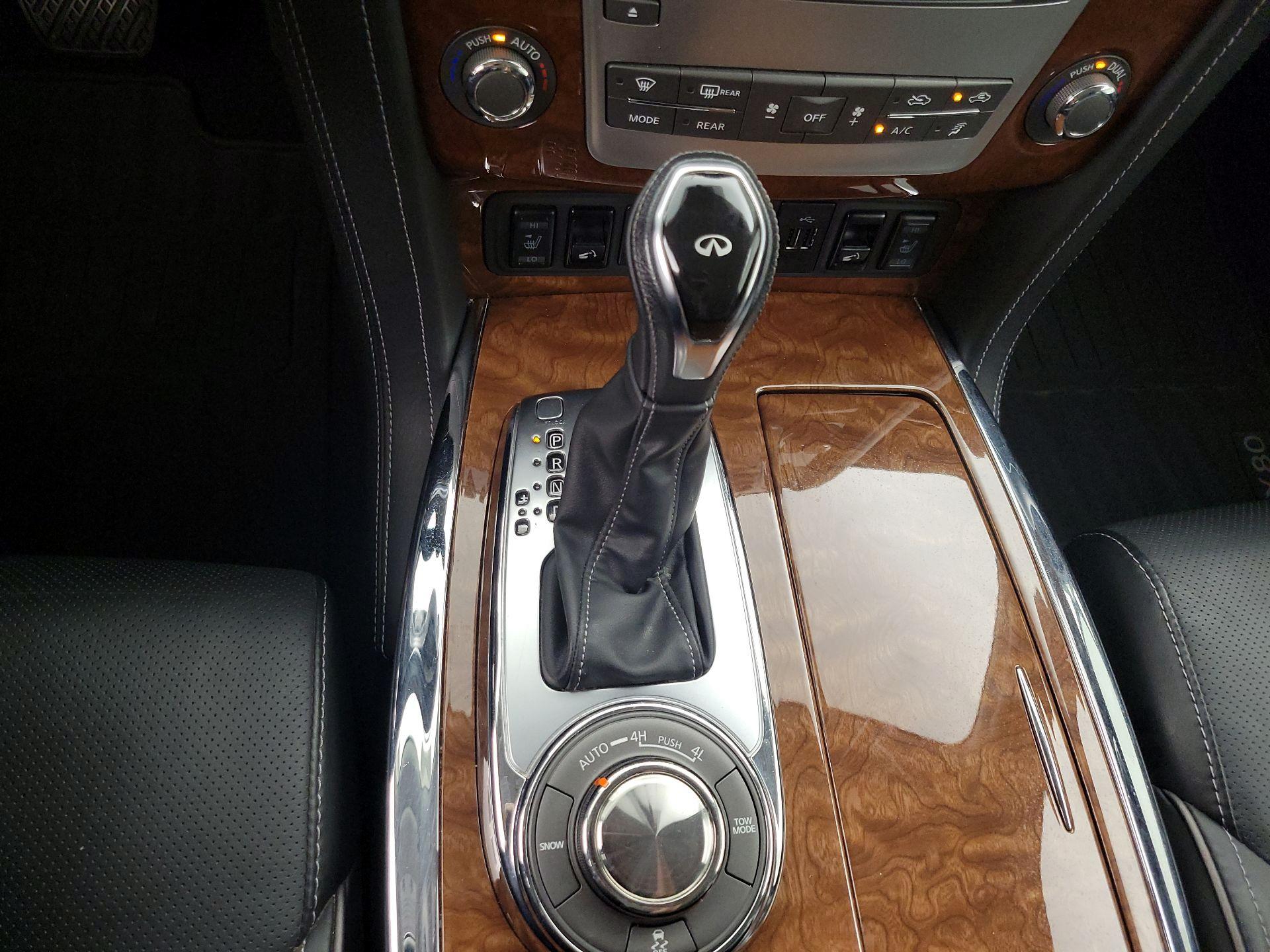 Thumbnail: 2018 INFINITI QX80 - 18