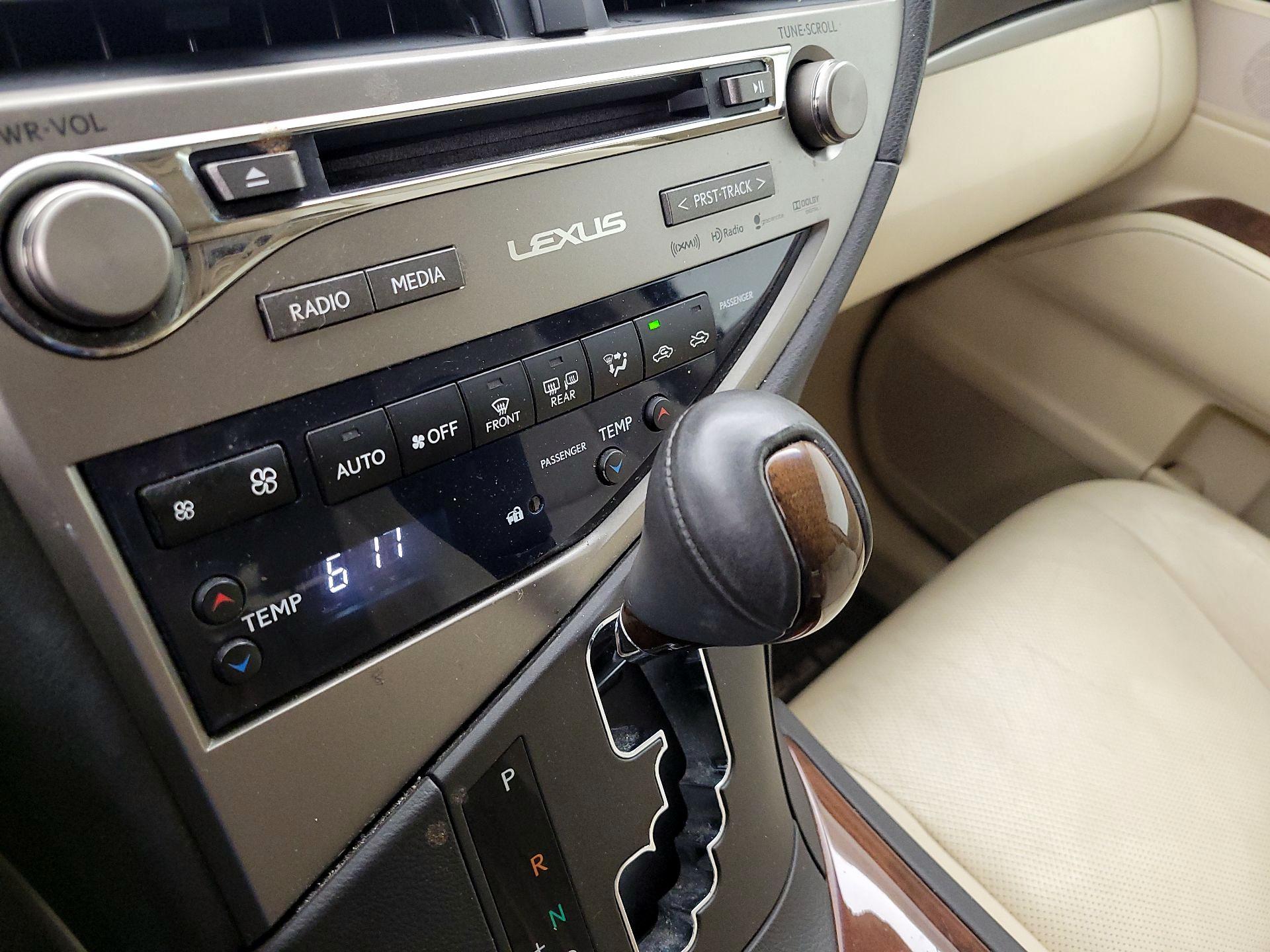Thumbnail: 2015 Lexus RX - 16