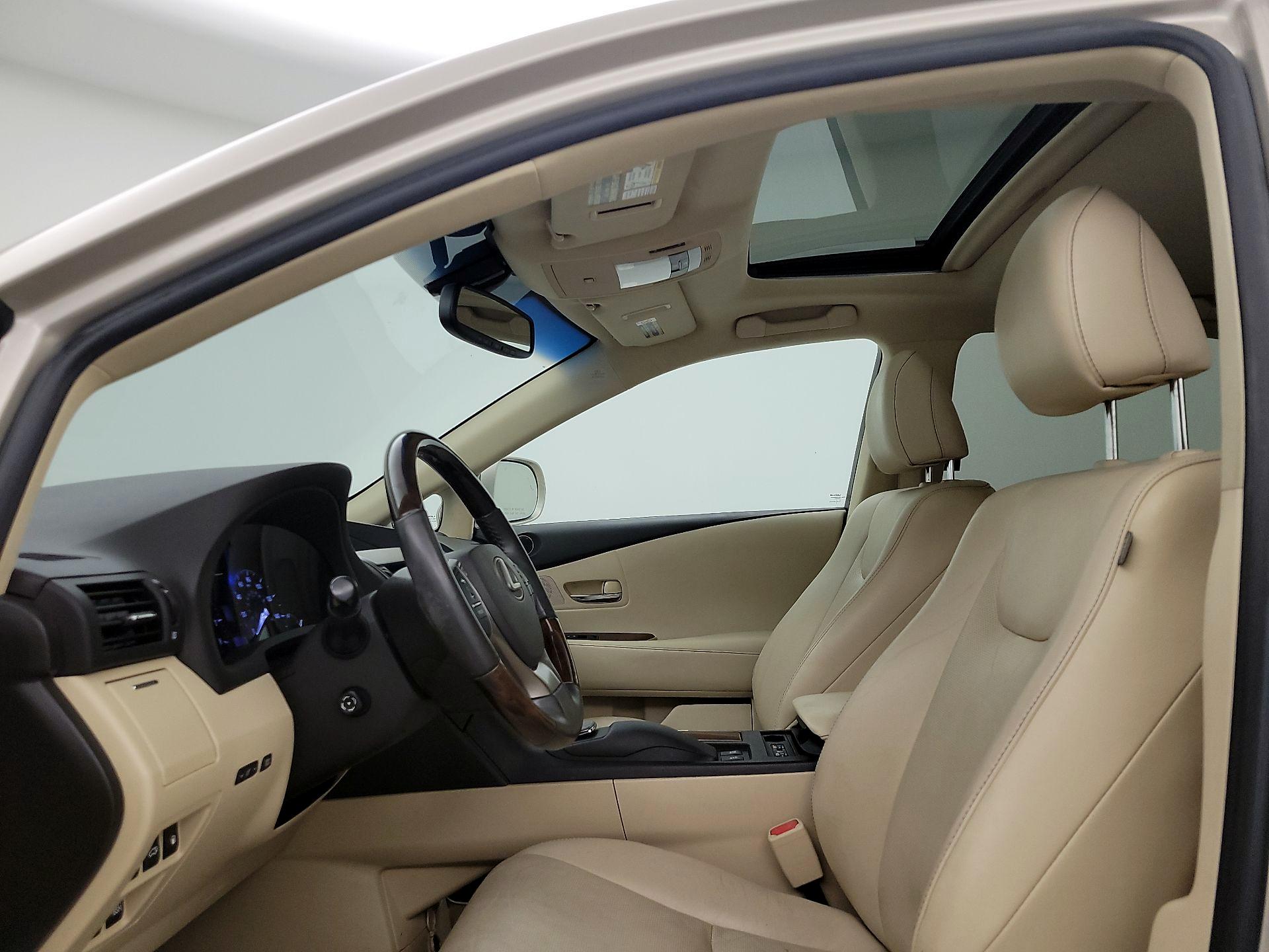 Thumbnail: 2015 Lexus RX - 19