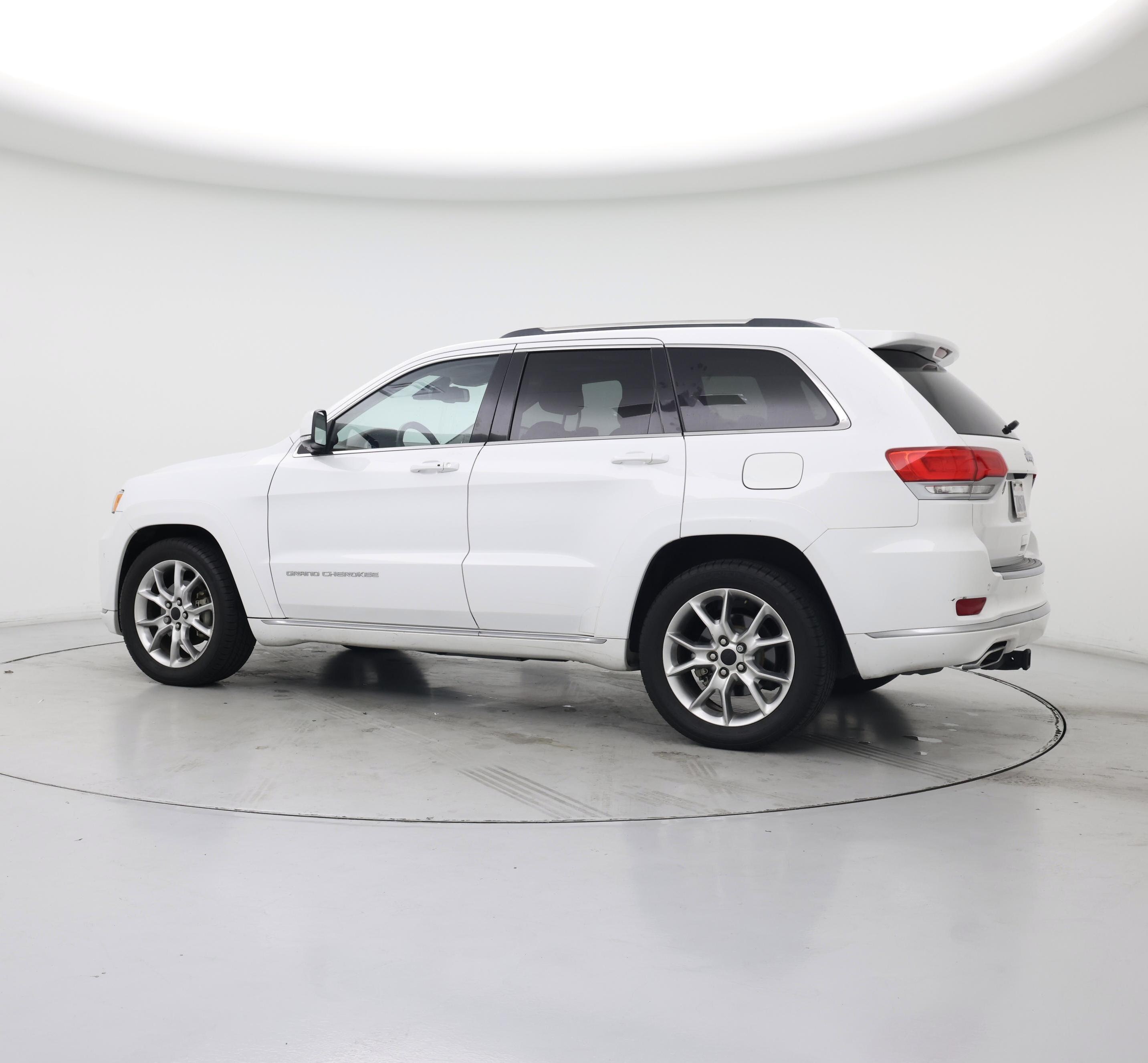 Thumbnail: 2015 Jeep Grand Cherokee - 4