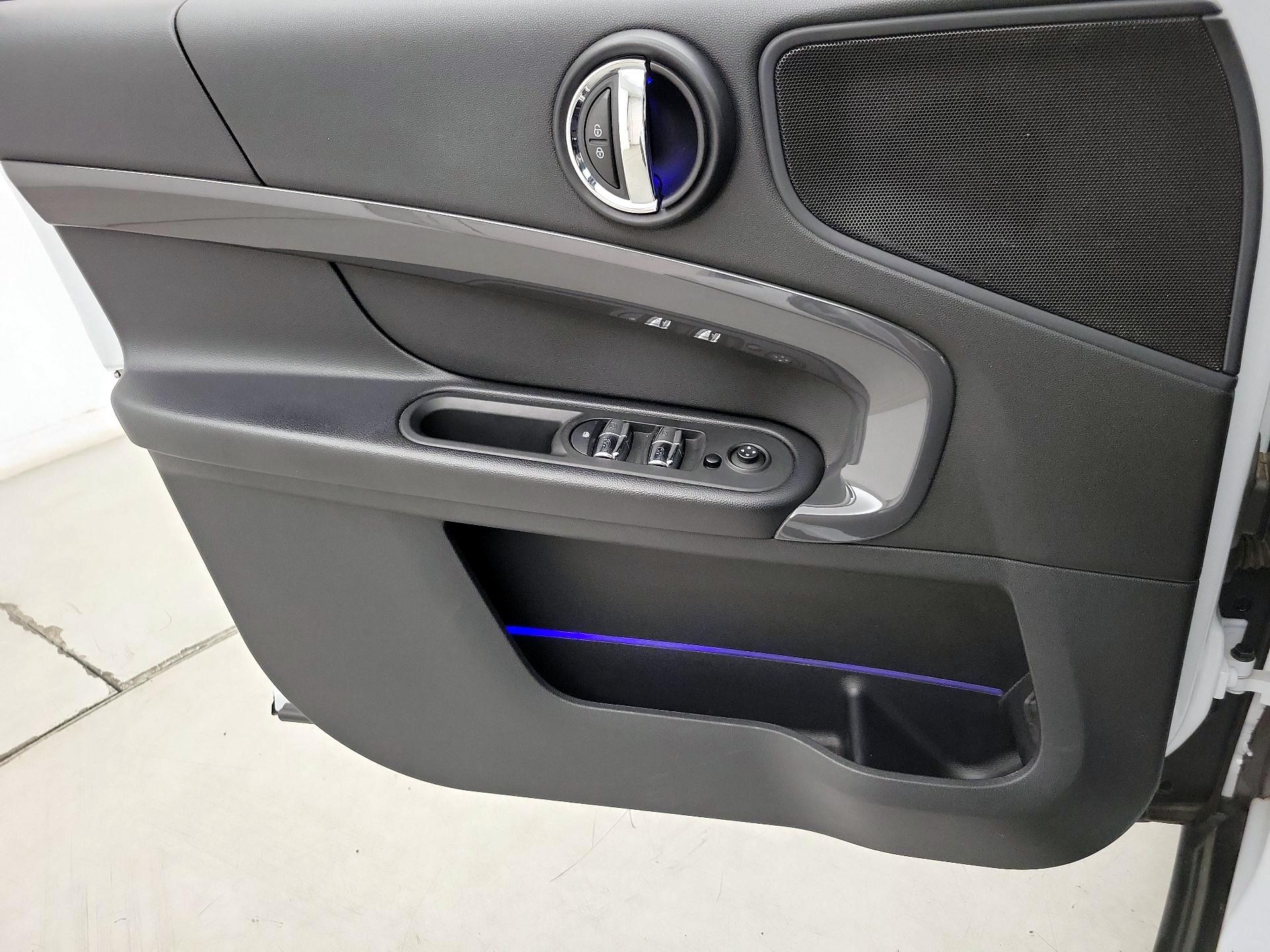 Thumbnail: 2020 MINI Cooper Countryman - 12