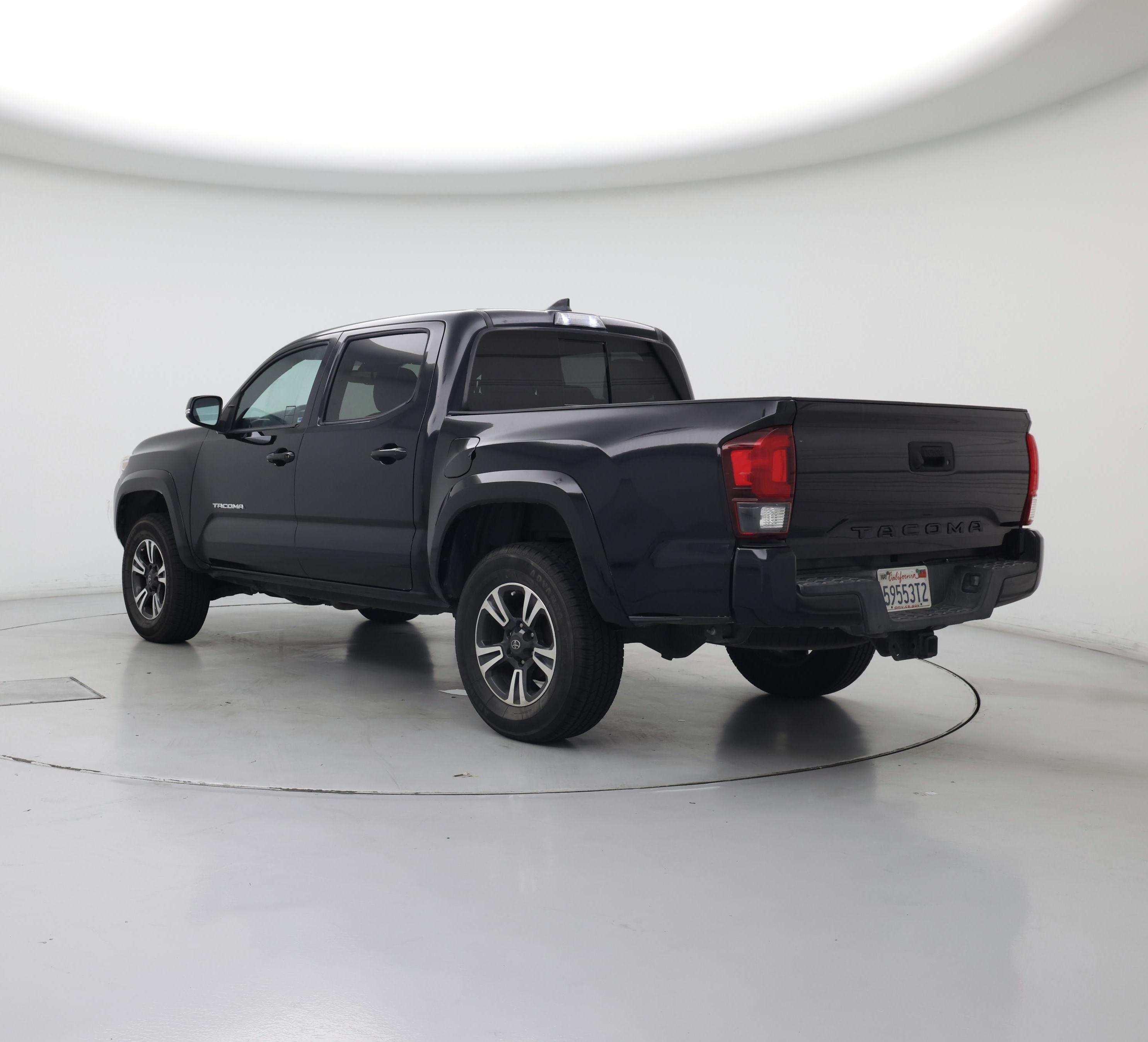 Thumbnail: 2019 Toyota Tacoma - 2