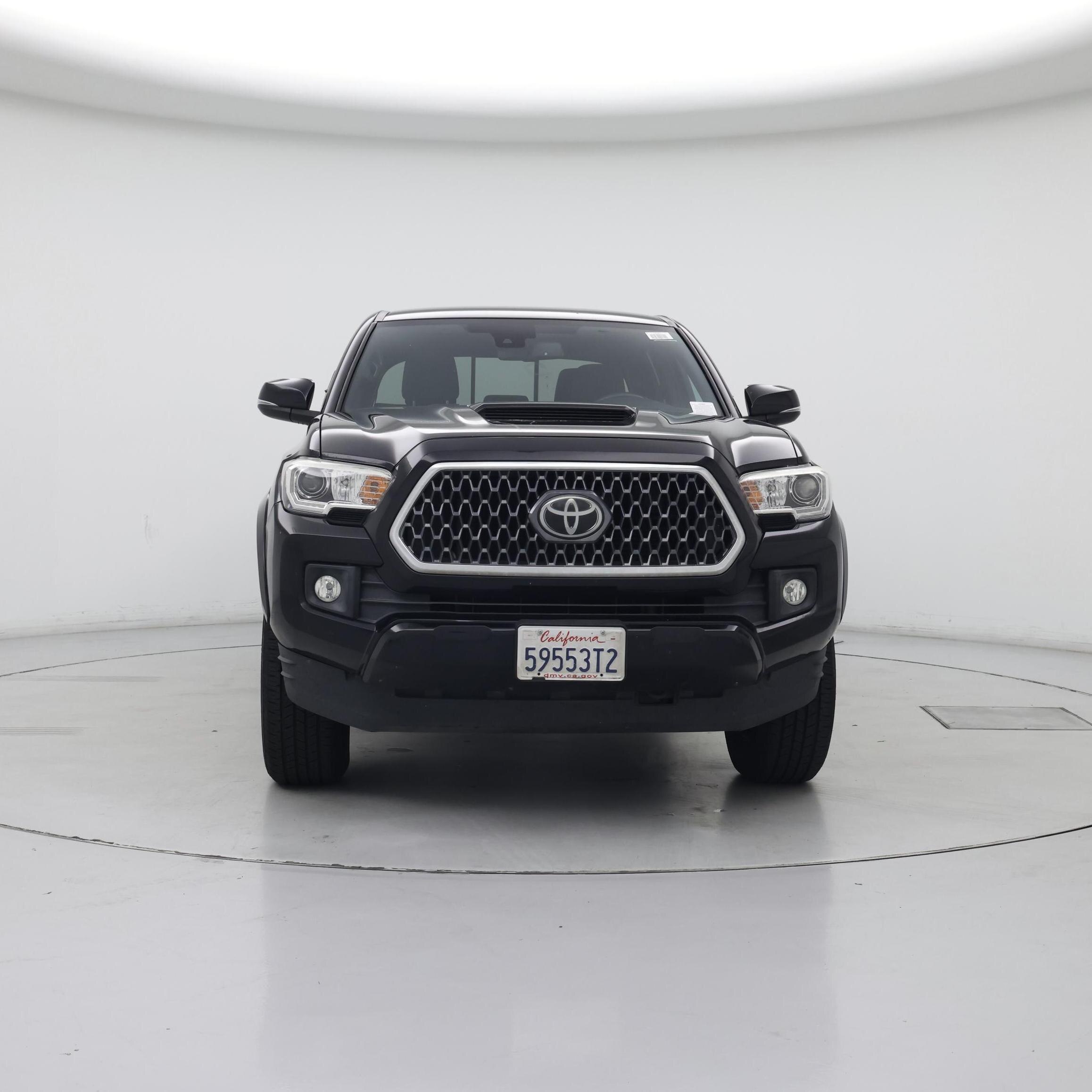Thumbnail: 2019 Toyota Tacoma - 5
