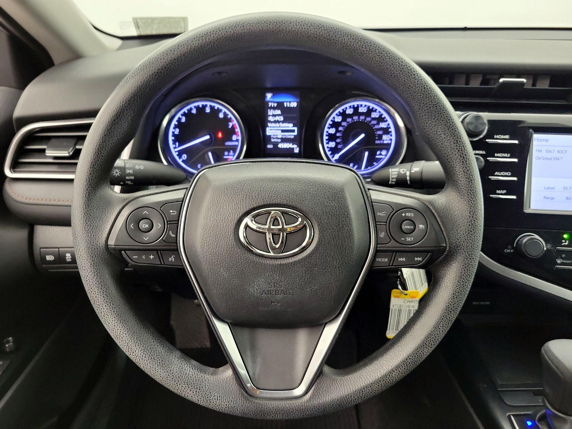 Thumbnail: 2019 Toyota Camry - 10