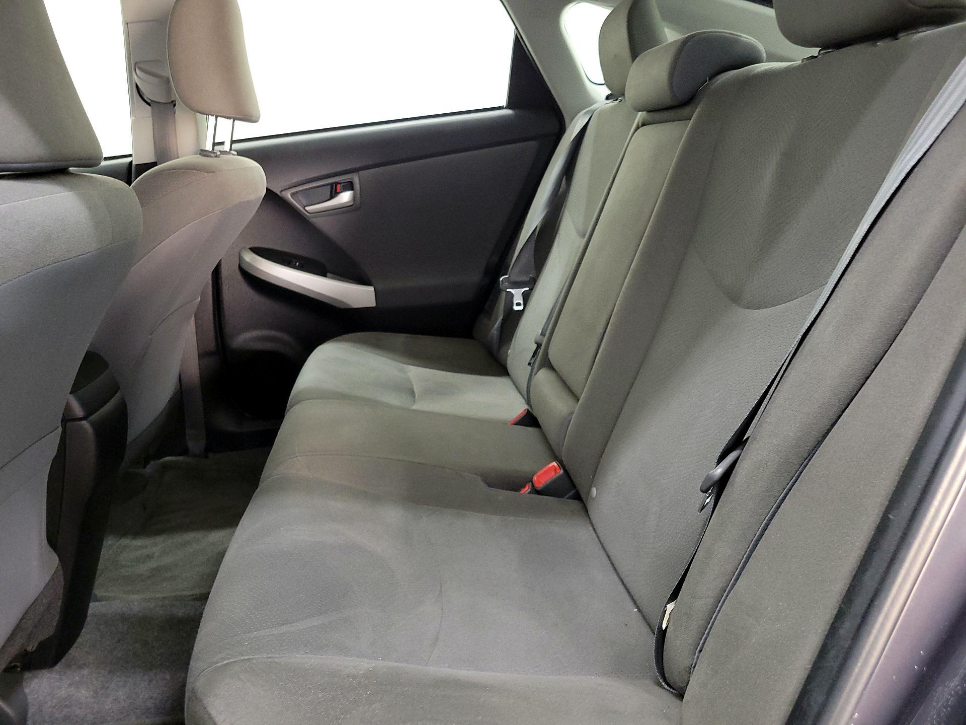 Thumbnail: 2015 Toyota Prius - 19