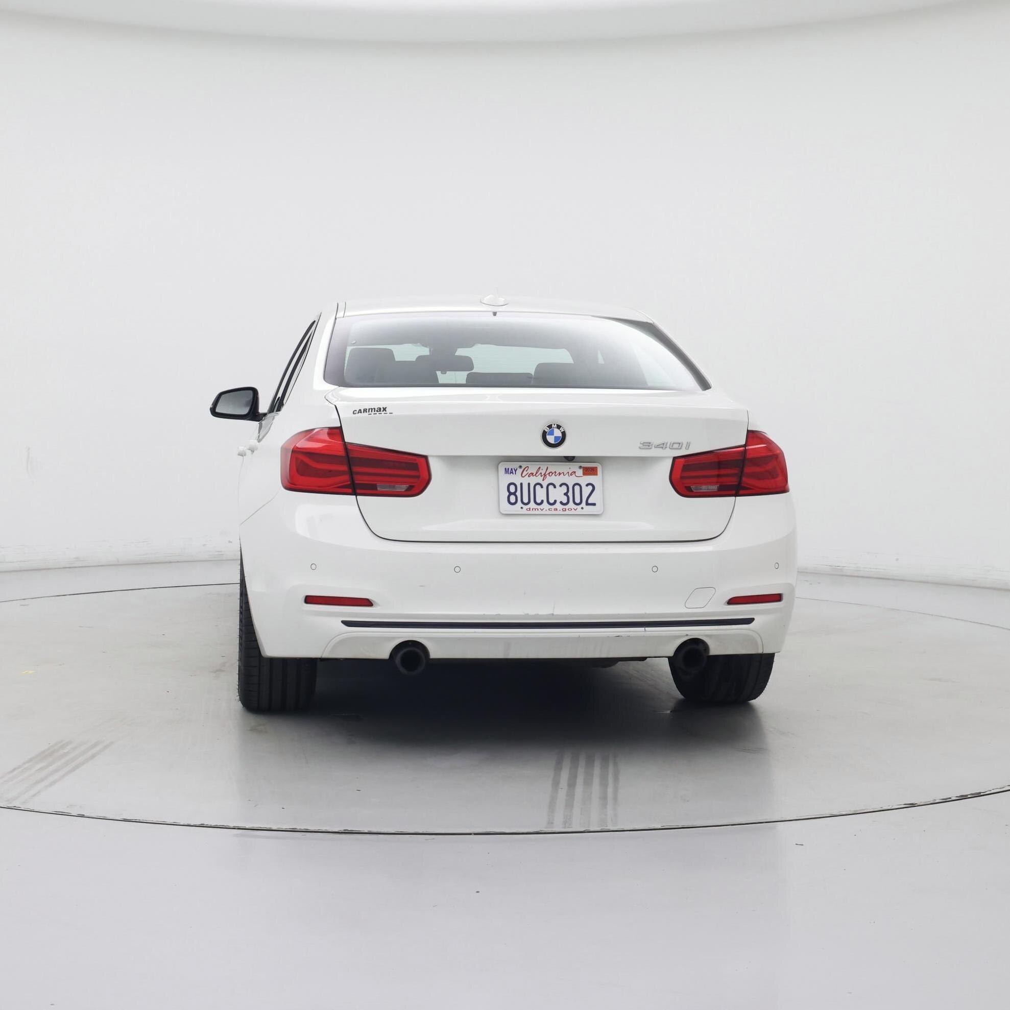 Thumbnail: 2016 BMW 3 Series - 6