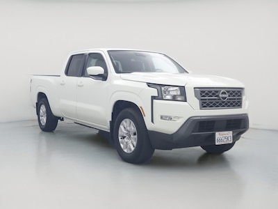 White 2022 Nissan Frontier SV
