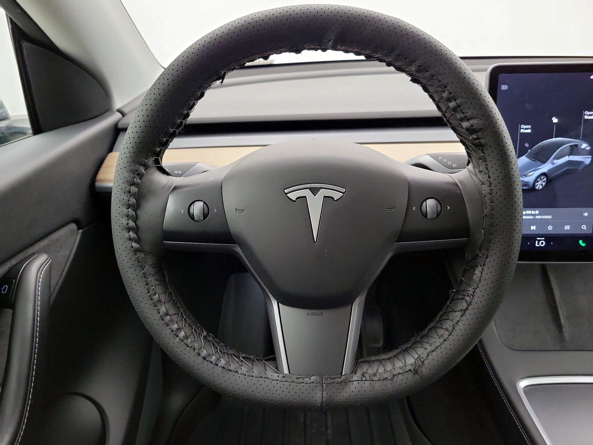 Thumbnail: 2021 Tesla Model Y - 10
