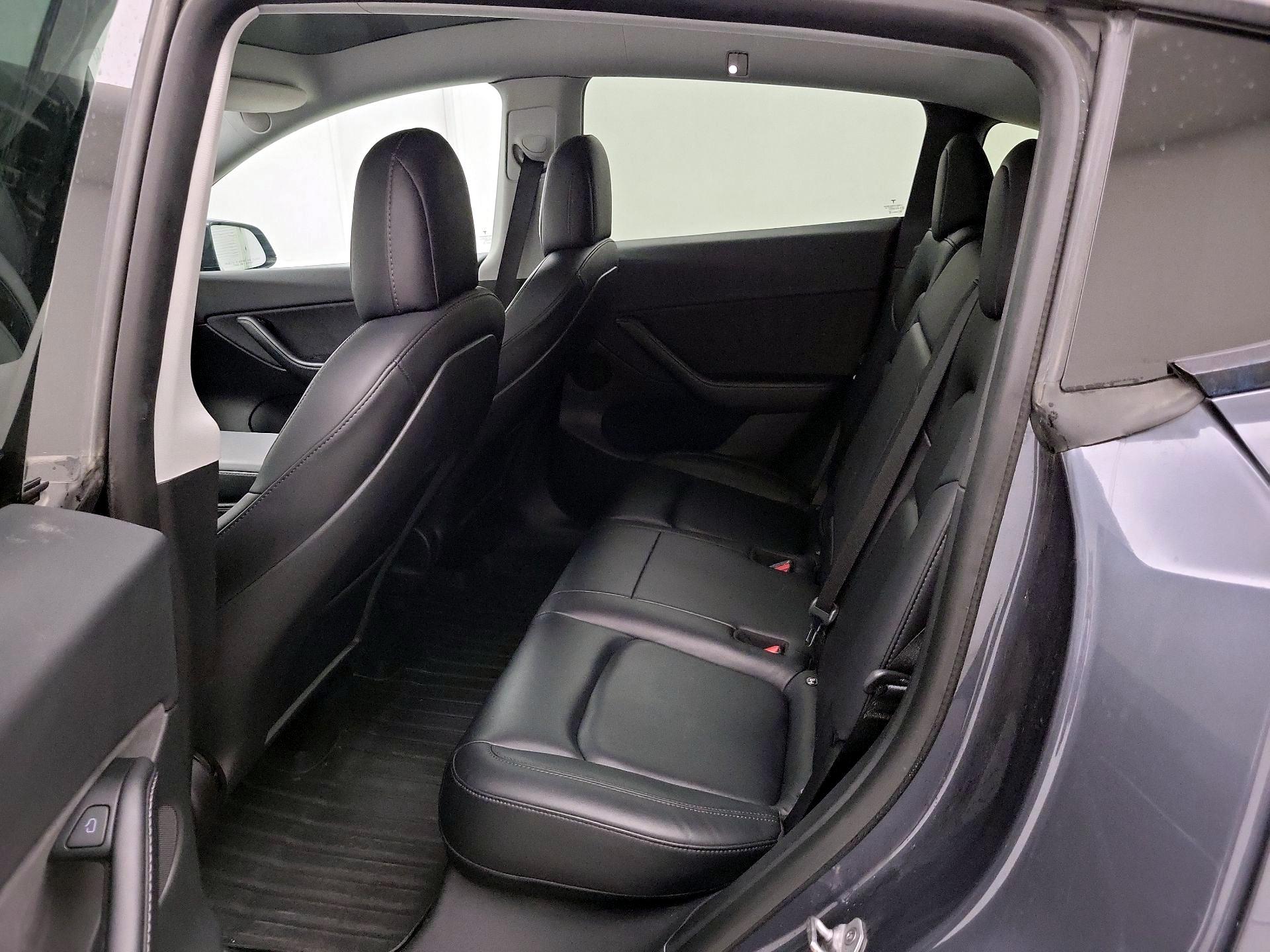 Thumbnail: 2021 Tesla Model Y - 19