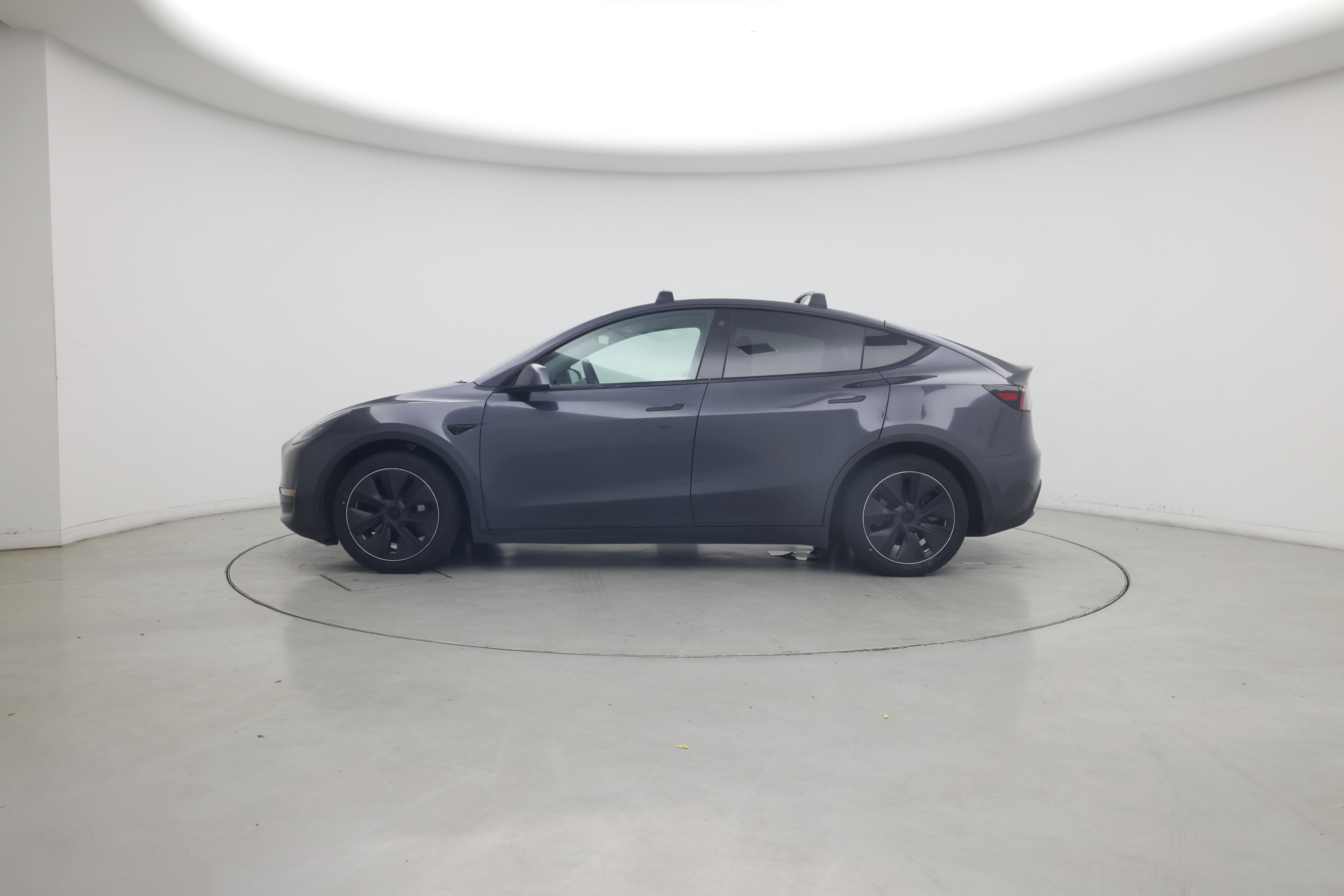 Thumbnail: 2021 Tesla Model Y - 3