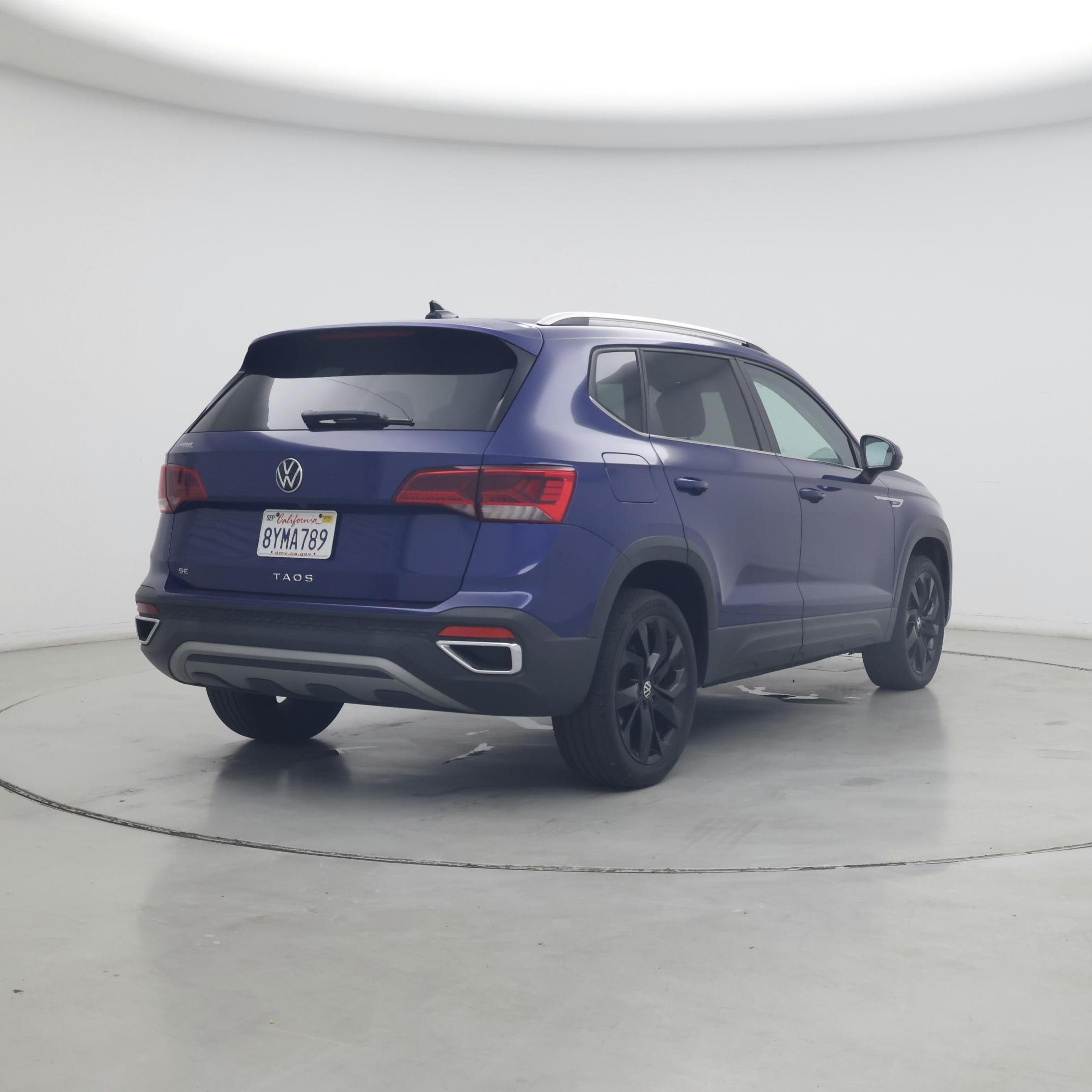 Thumbnail: 2022 Volkswagen Taos - 8