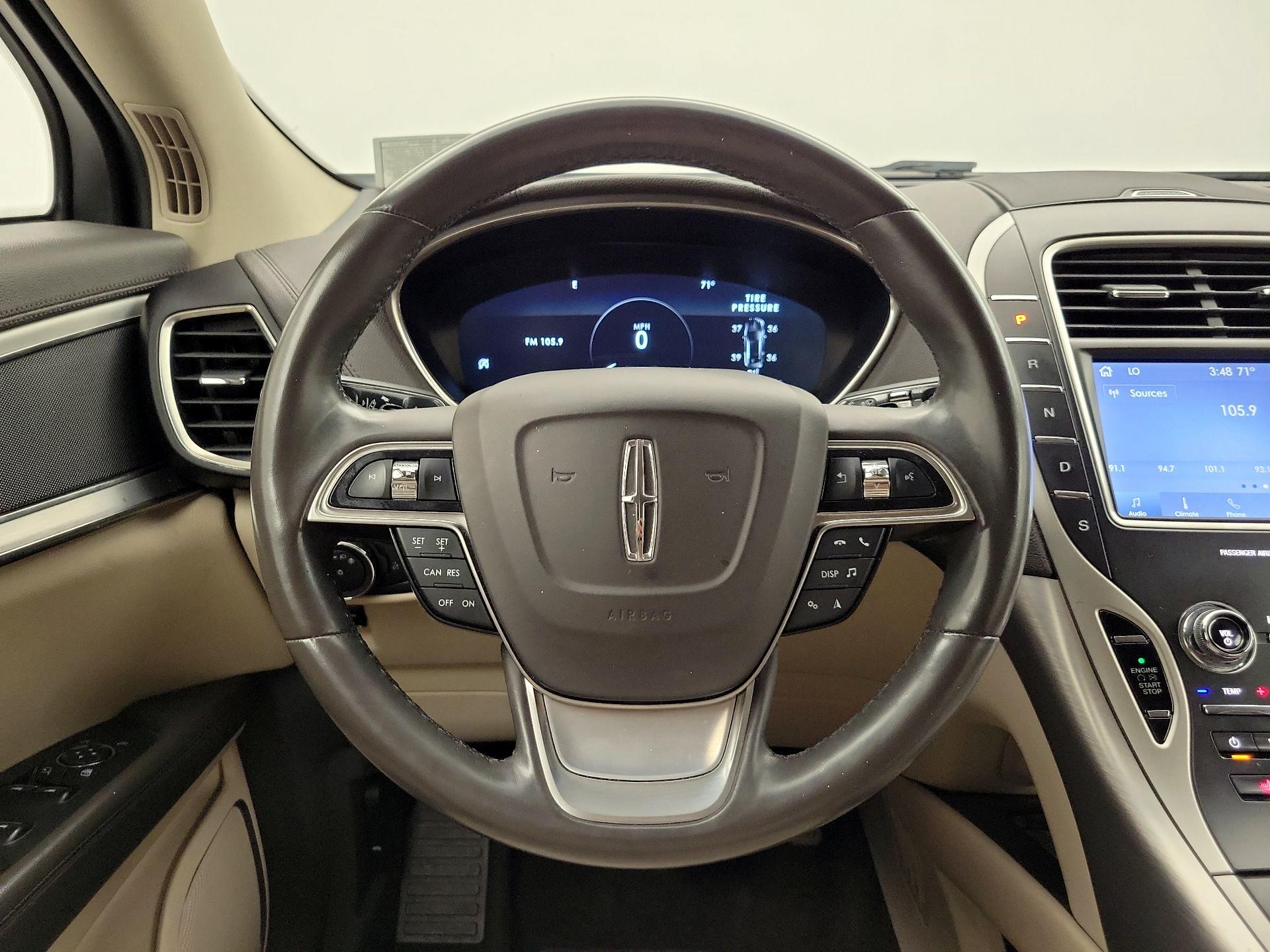 Thumbnail: 2020 Lincoln Nautilus - 10