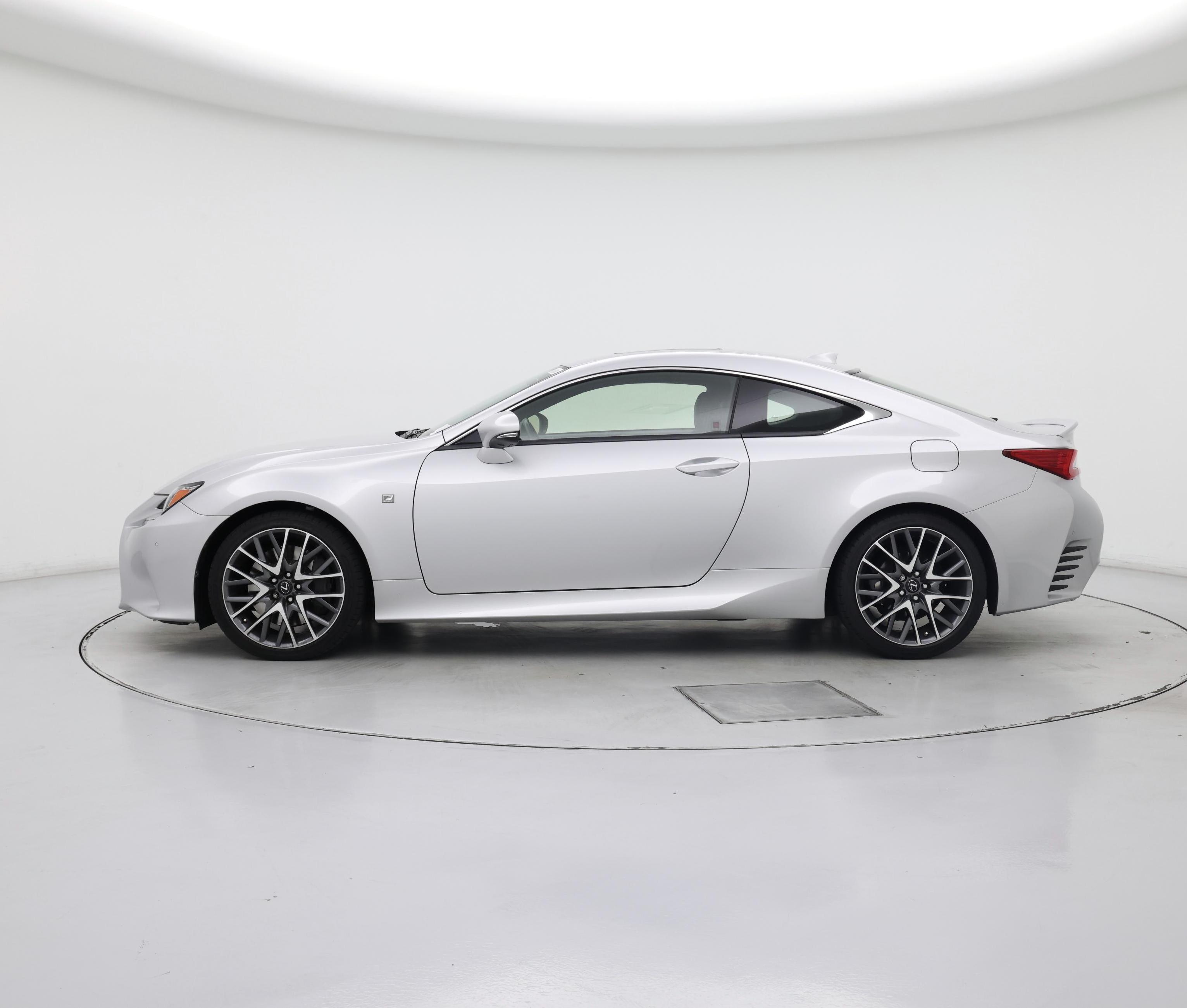 Thumbnail: 2016 Lexus RC - 3