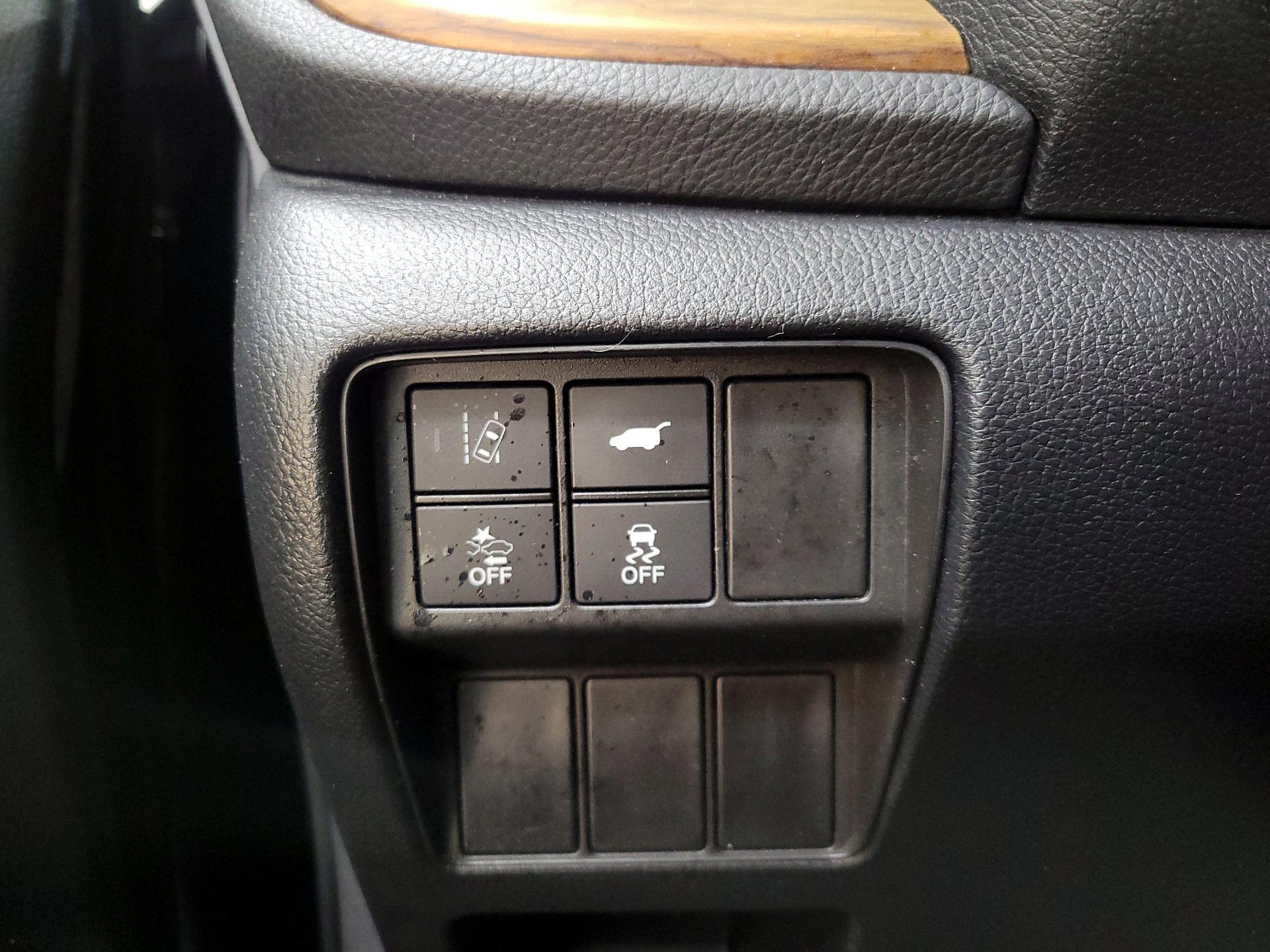 Thumbnail: 2019 Honda CR-V - 13