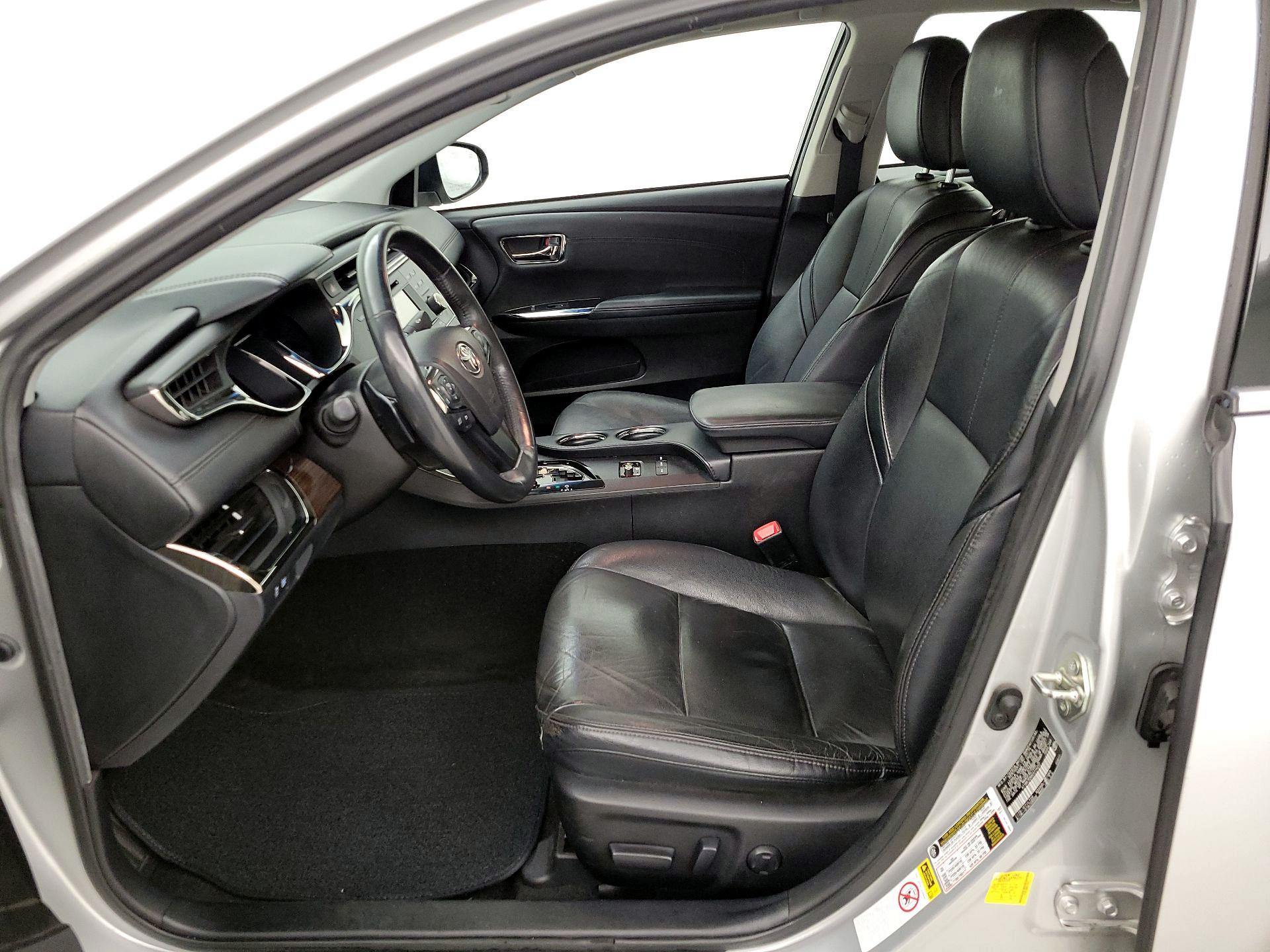 Thumbnail: 2014 Toyota Avalon - 11