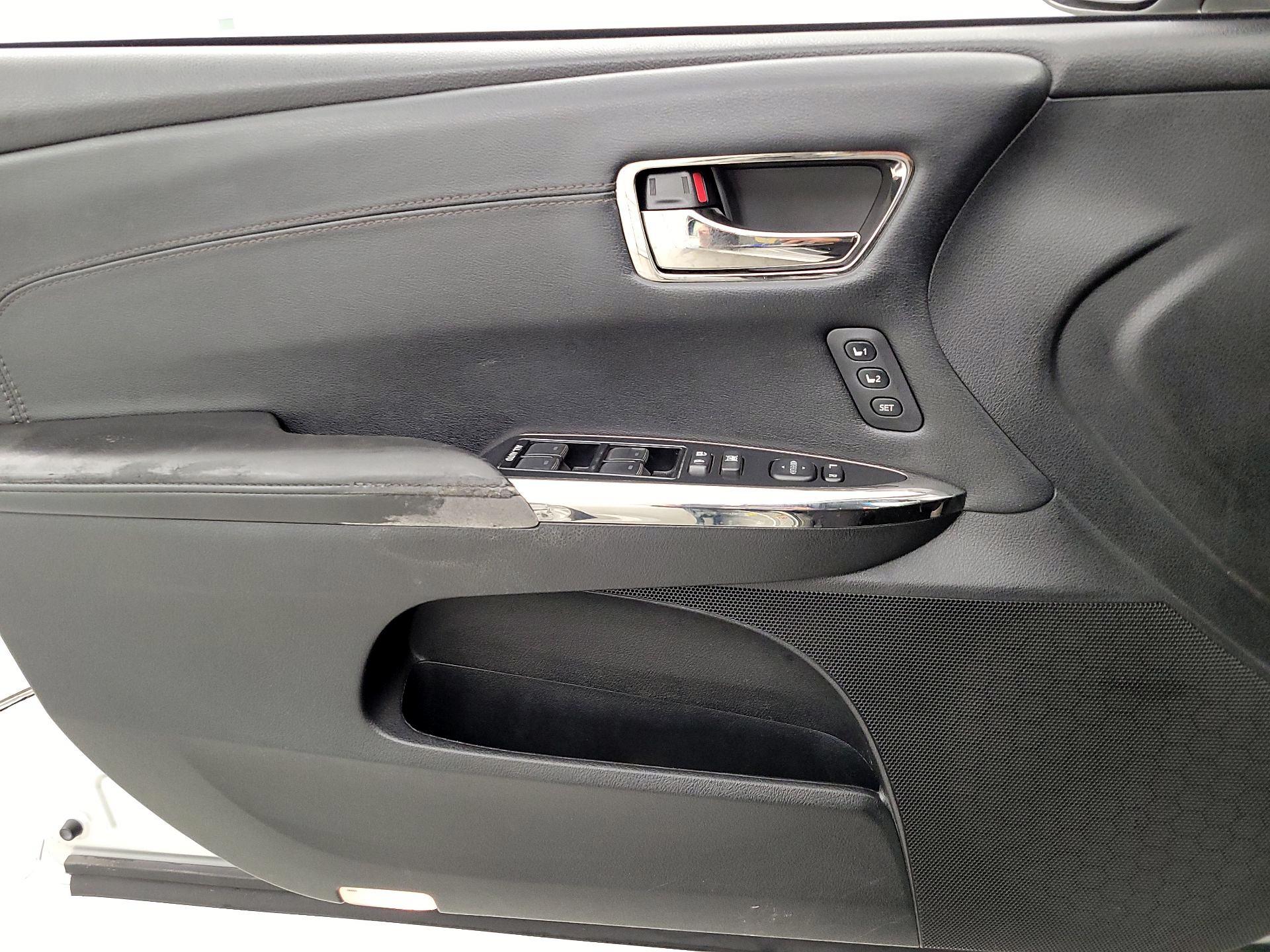 Thumbnail: 2014 Toyota Avalon - 12