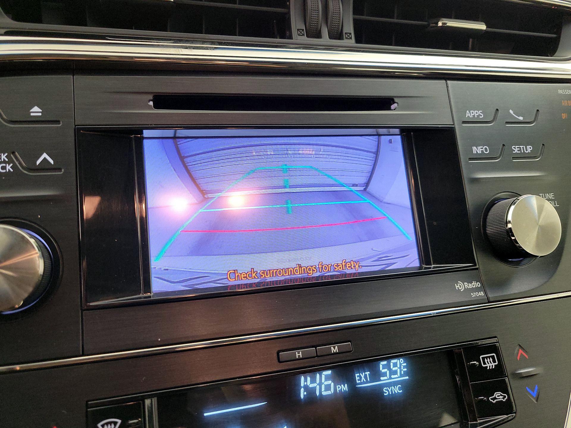 Thumbnail: 2014 Toyota Avalon - 14