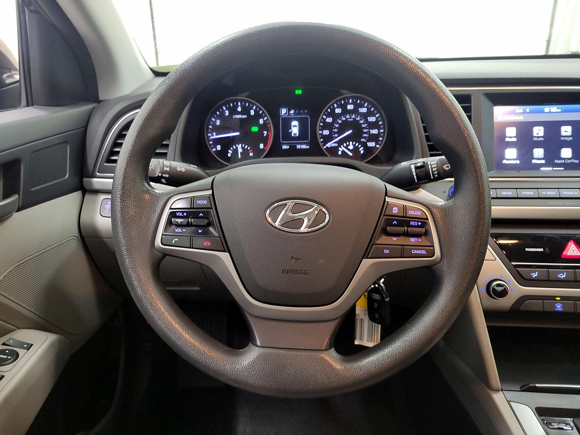Thumbnail: 2018 Hyundai Elantra - 10