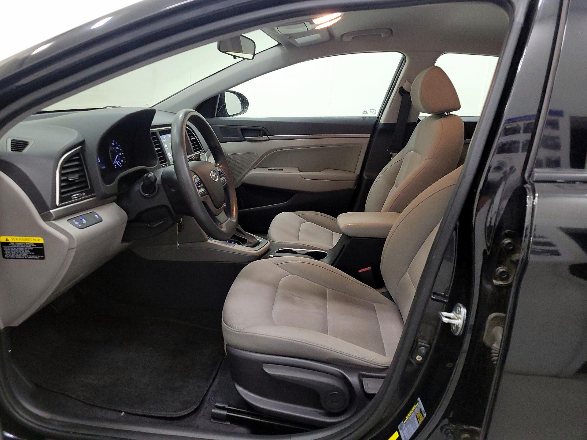 Thumbnail: 2018 Hyundai Elantra - 11
