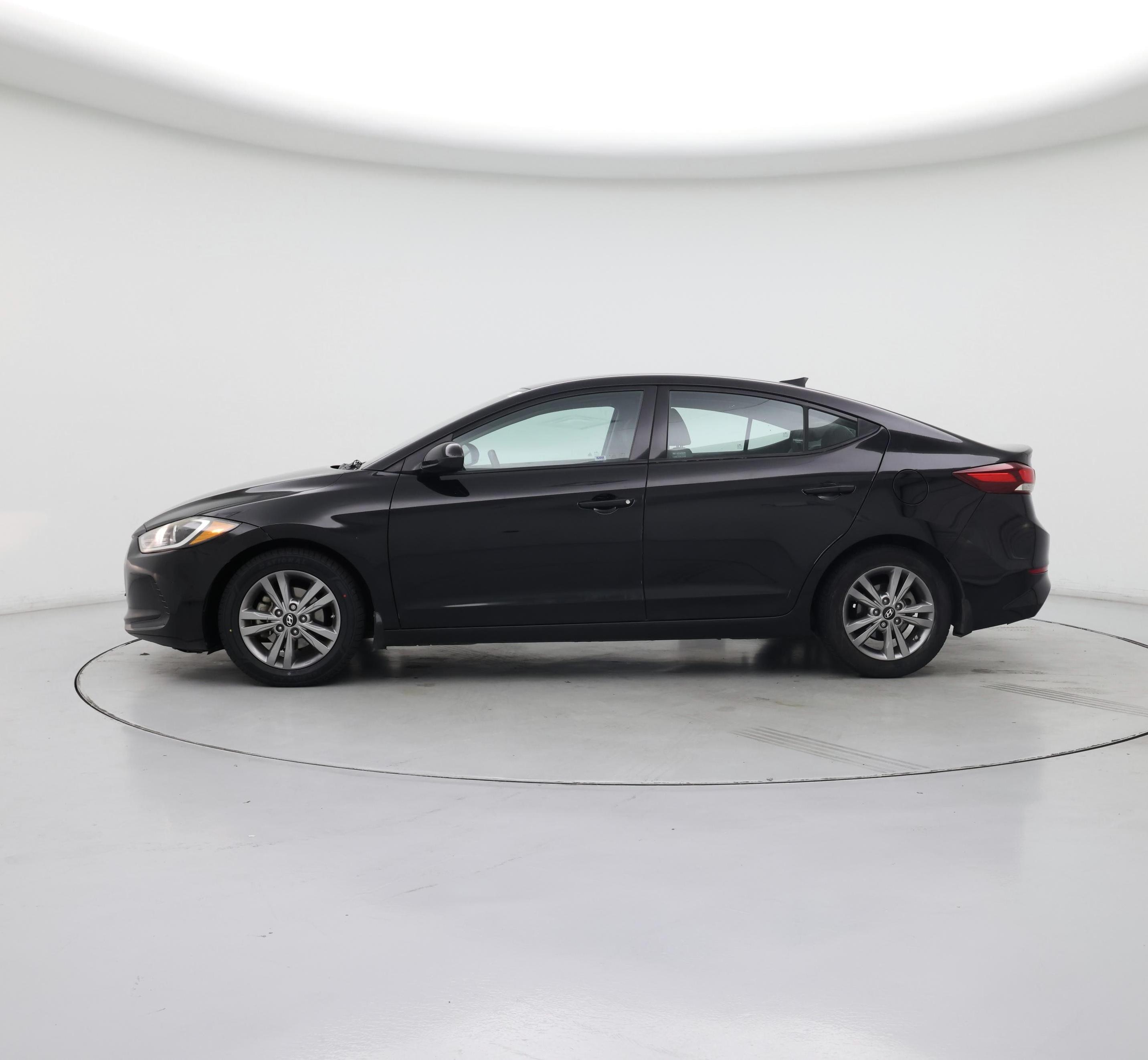 Thumbnail: 2018 Hyundai Elantra - 3