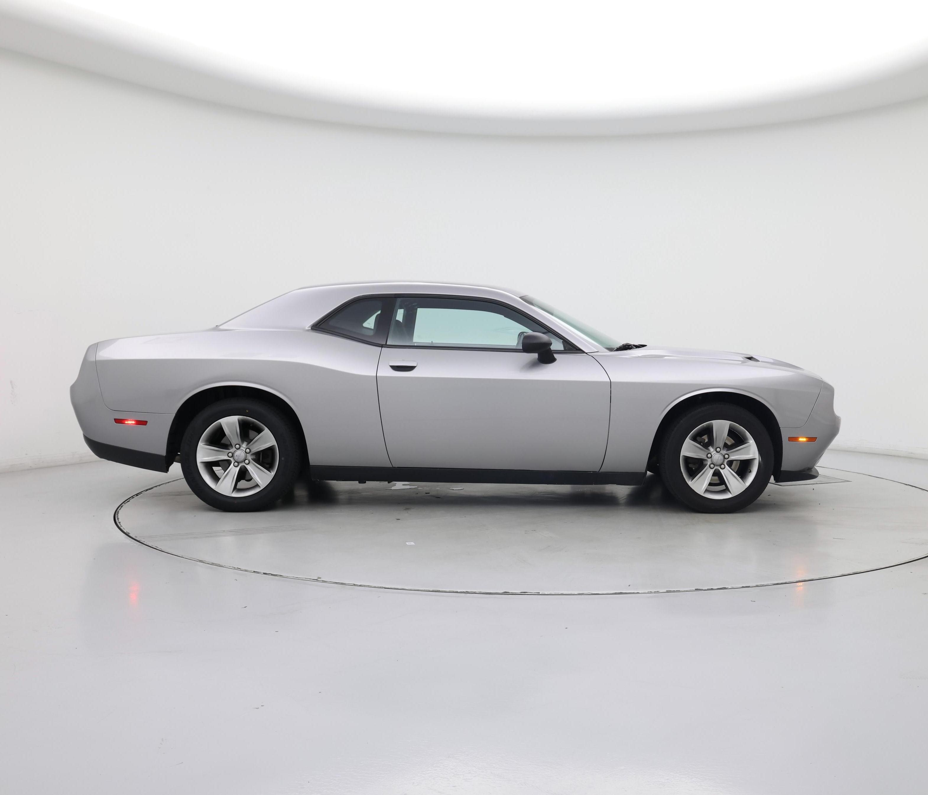 Thumbnail: 2016 Dodge Challenger - 7