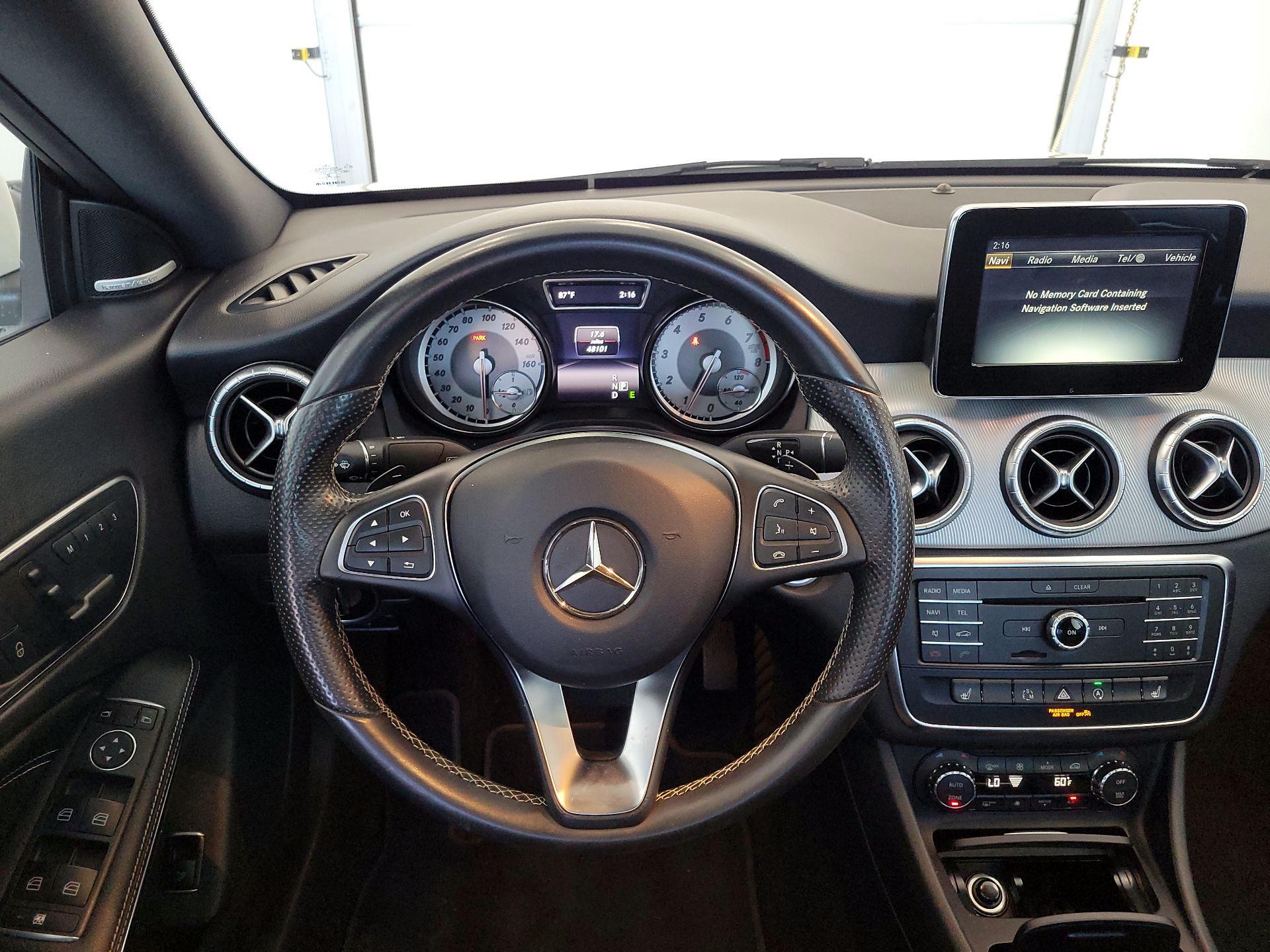 Thumbnail: 2015 Mercedes-Benz CLA - 10
