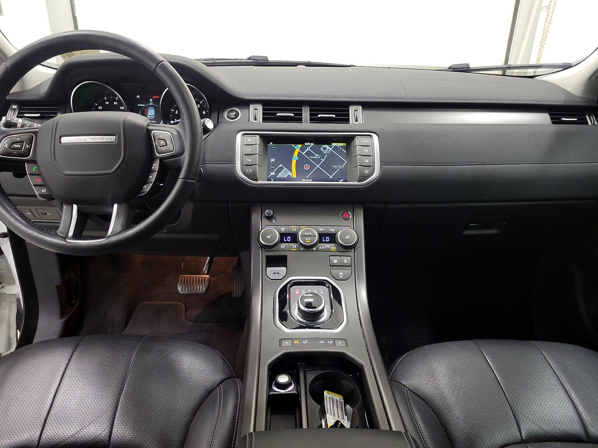 Thumbnail: 2018 Land Rover Range Rover Evoque - 9