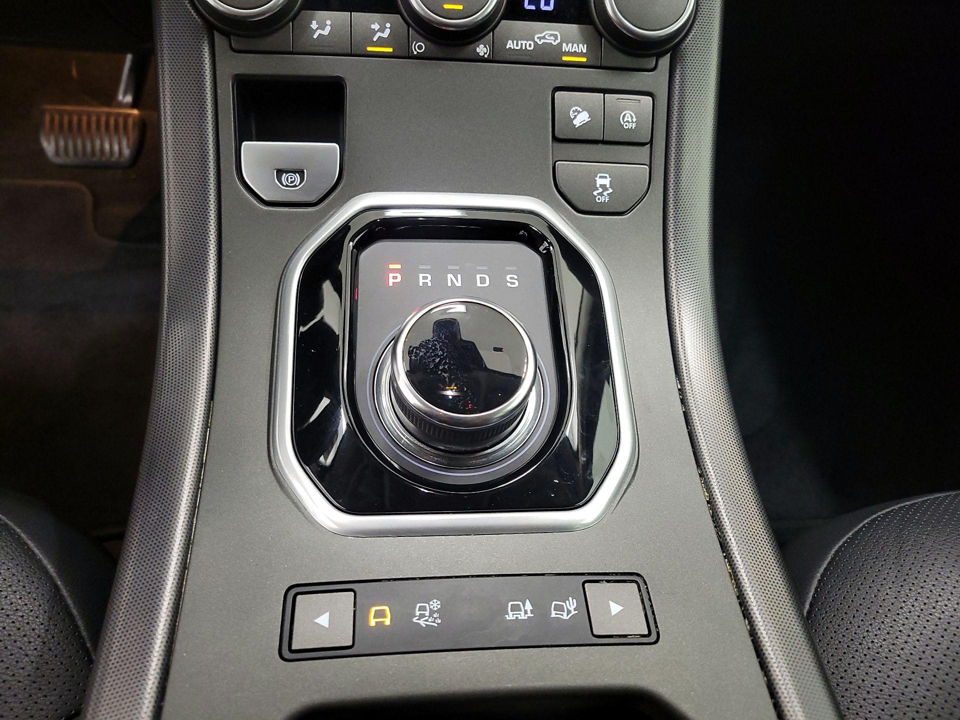 Thumbnail: 2018 Land Rover Range Rover Evoque - 18