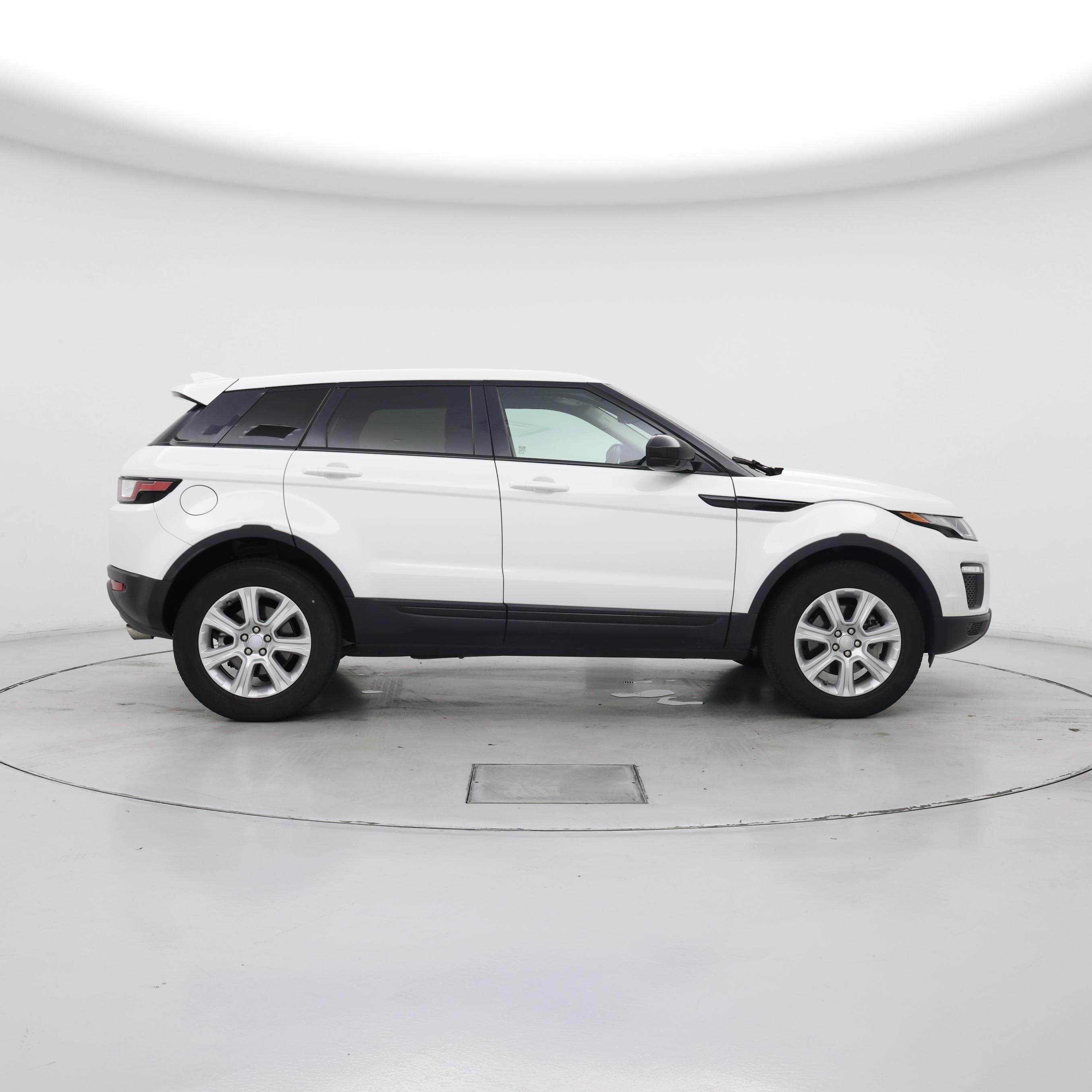 Thumbnail: 2018 Land Rover Range Rover Evoque - 7