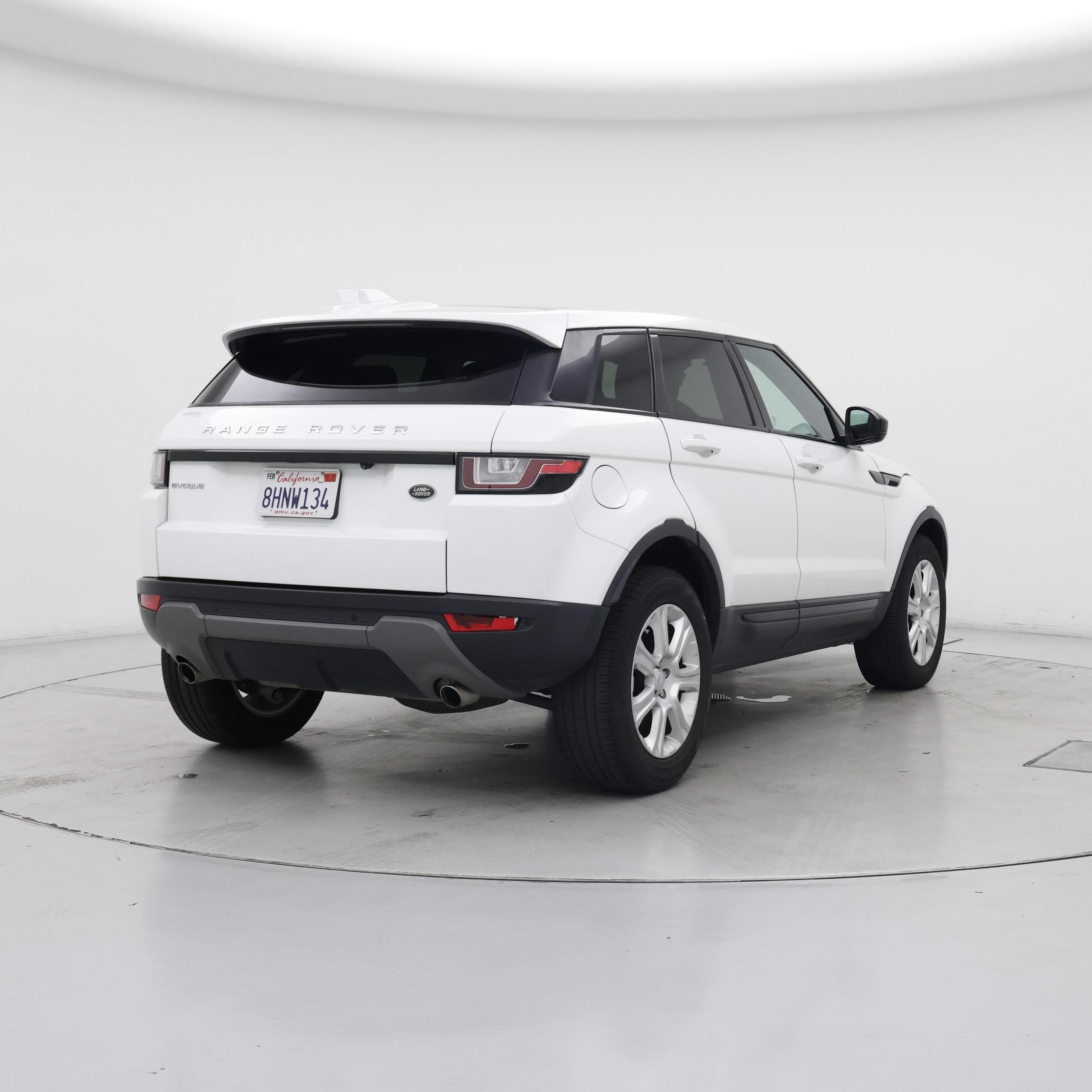 Thumbnail: 2018 Land Rover Range Rover Evoque - 8