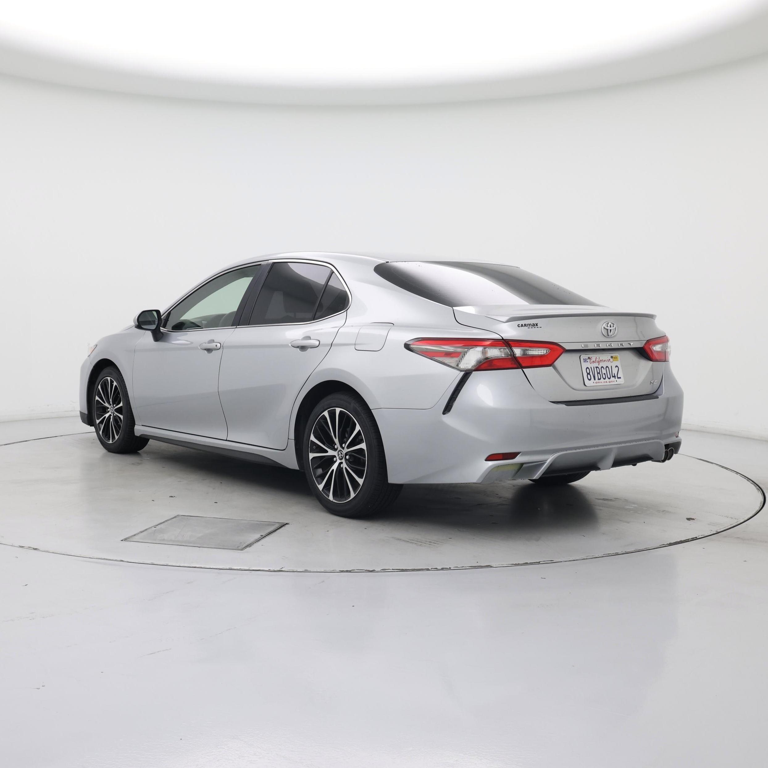 Thumbnail: 2018 Toyota Camry - 2