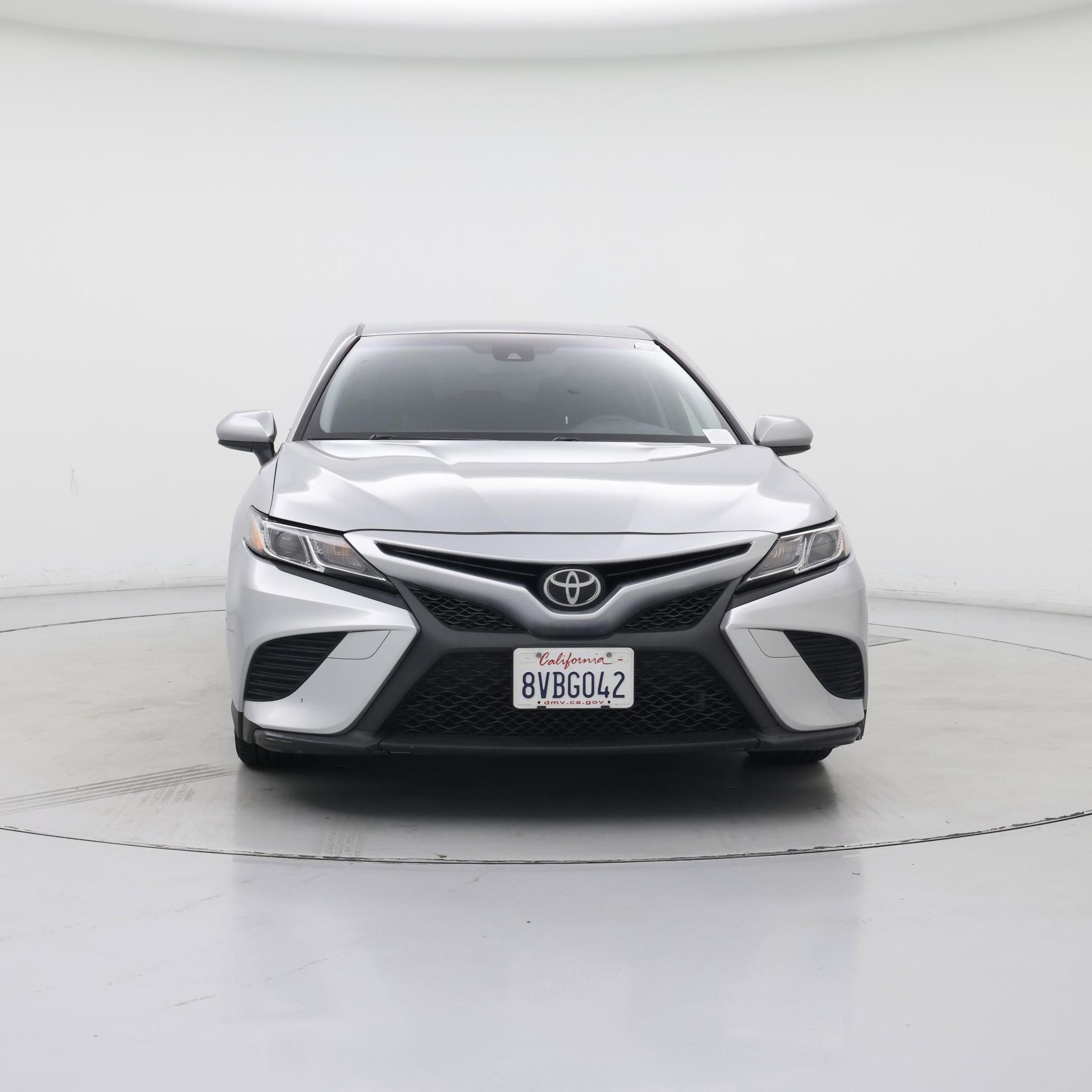 Thumbnail: 2018 Toyota Camry - 5