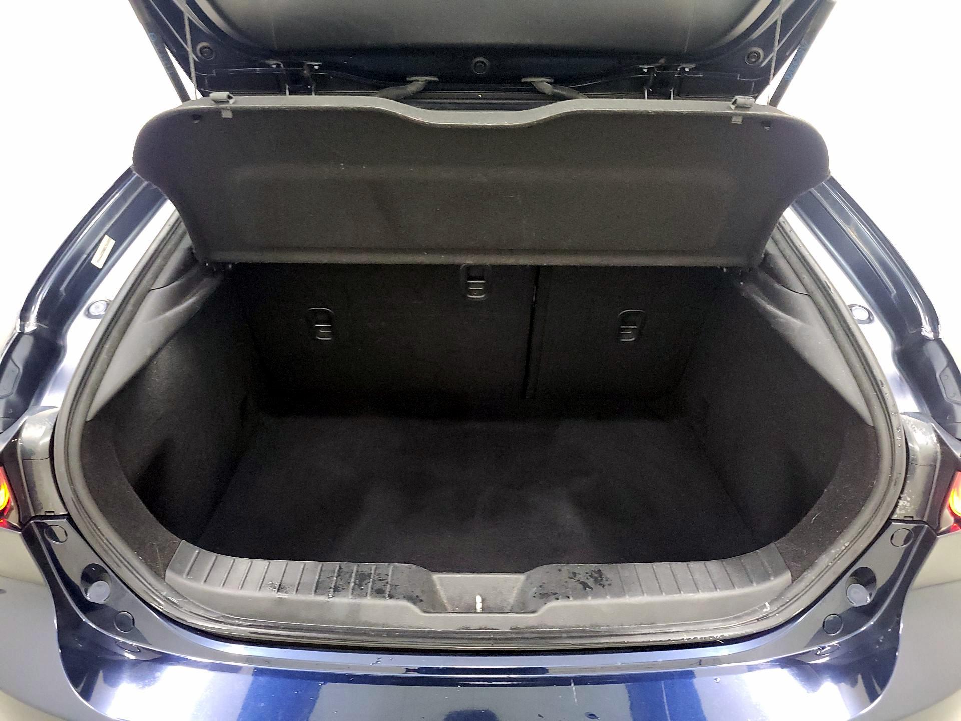 Thumbnail: 2019 Mazda Mazda3 - 20