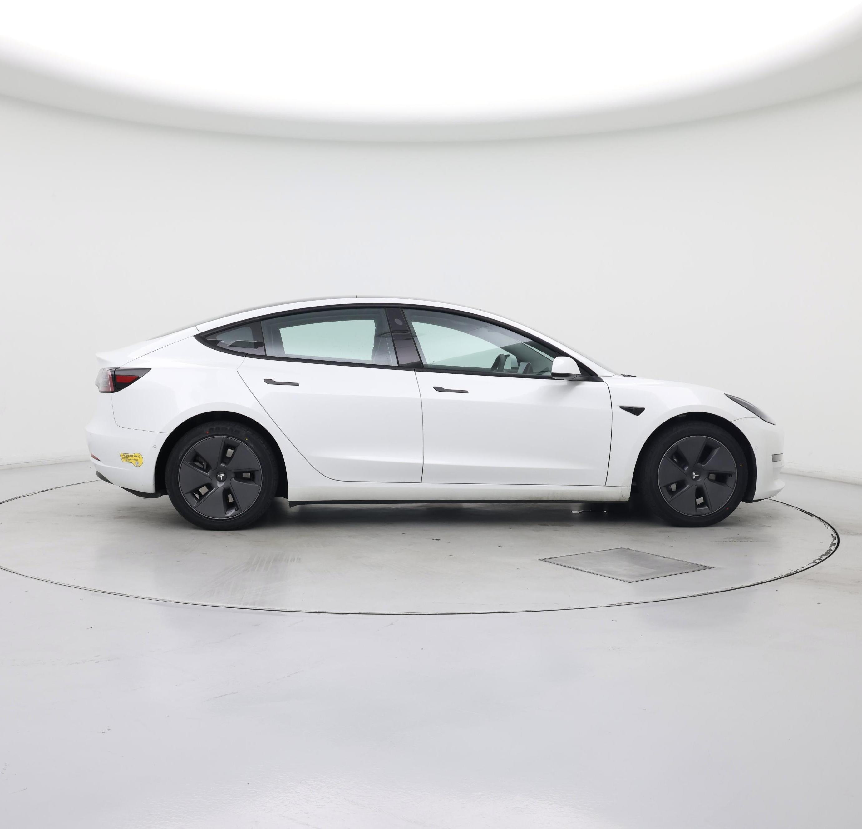 Thumbnail: 2022 Tesla Model 3 - 7