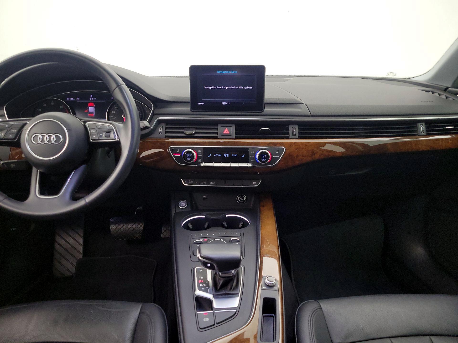 Thumbnail: 2019 Audi A4 - 9