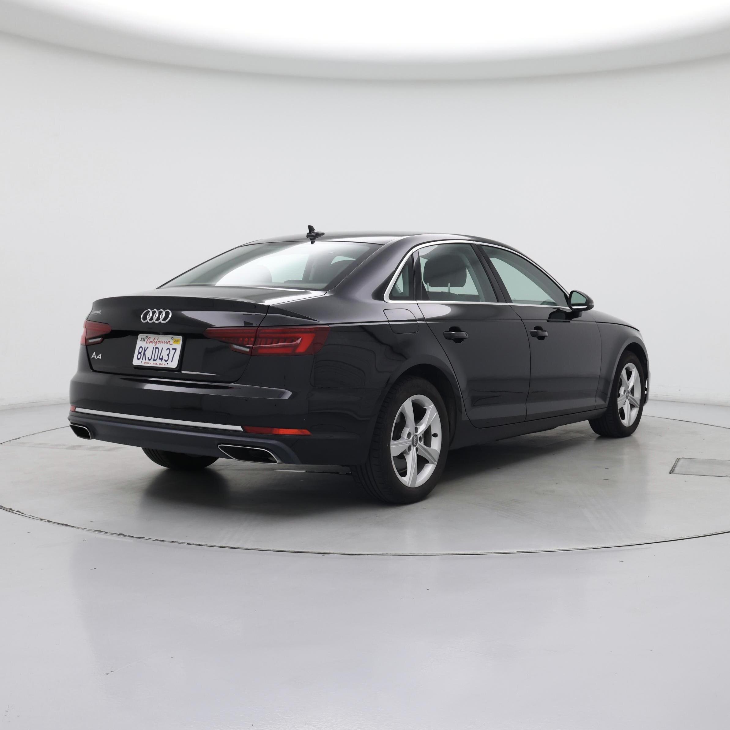 Thumbnail: 2019 Audi A4 - 8