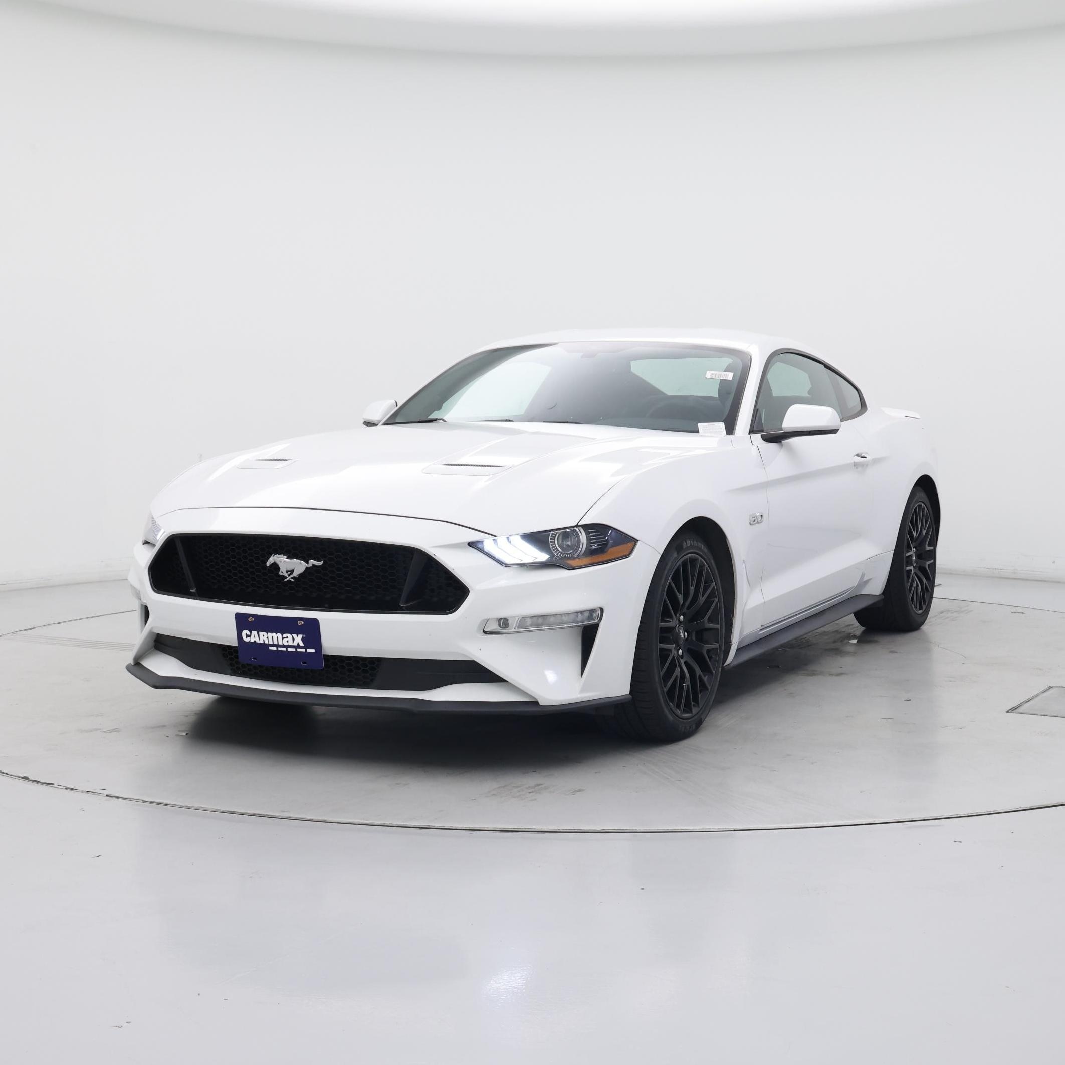 Thumbnail: 2018 Ford Mustang - 4