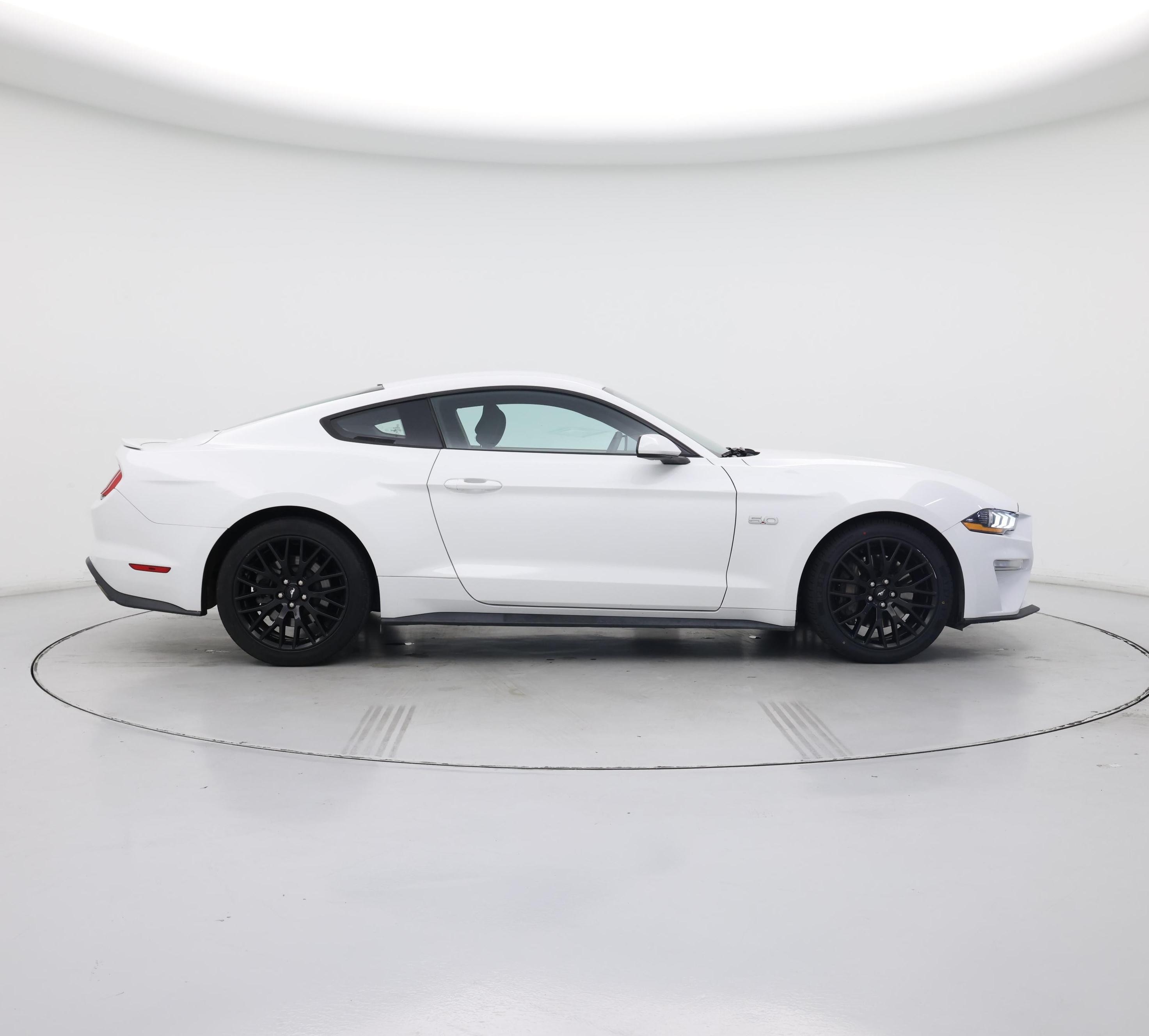 Thumbnail: 2018 Ford Mustang - 7