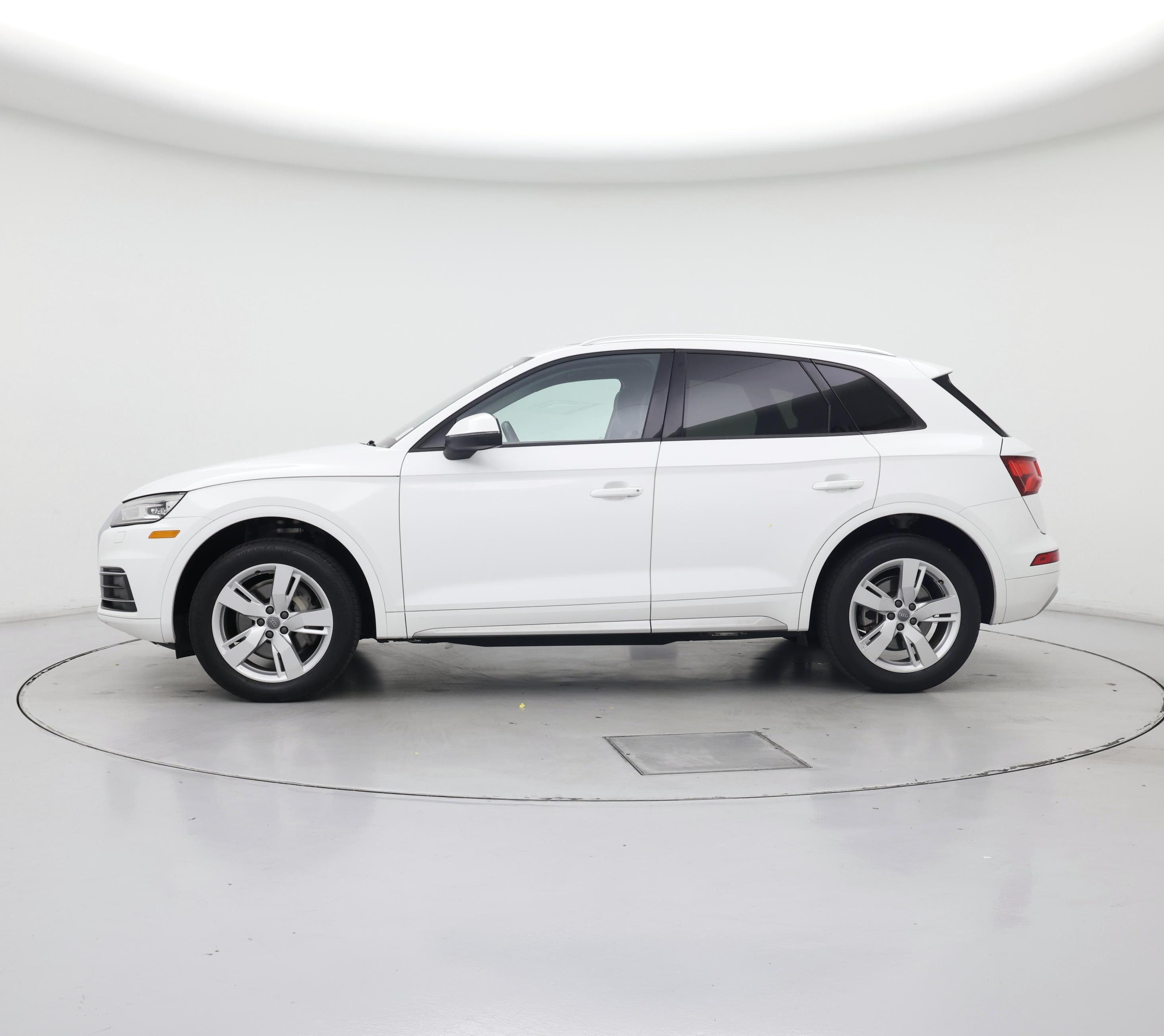 Thumbnail: 2018 Audi Q5 - 3