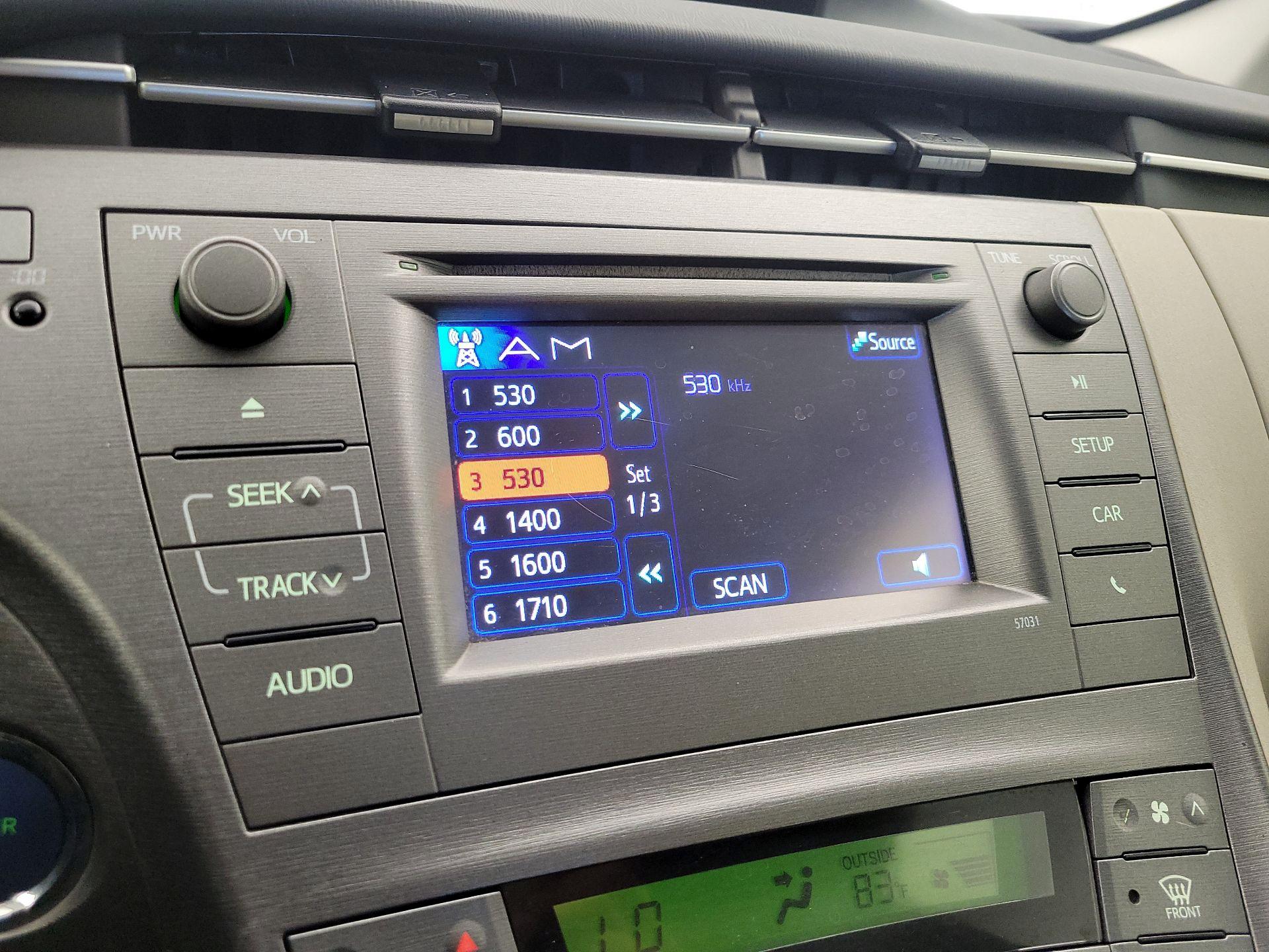 Thumbnail: 2014 Toyota Prius - 13