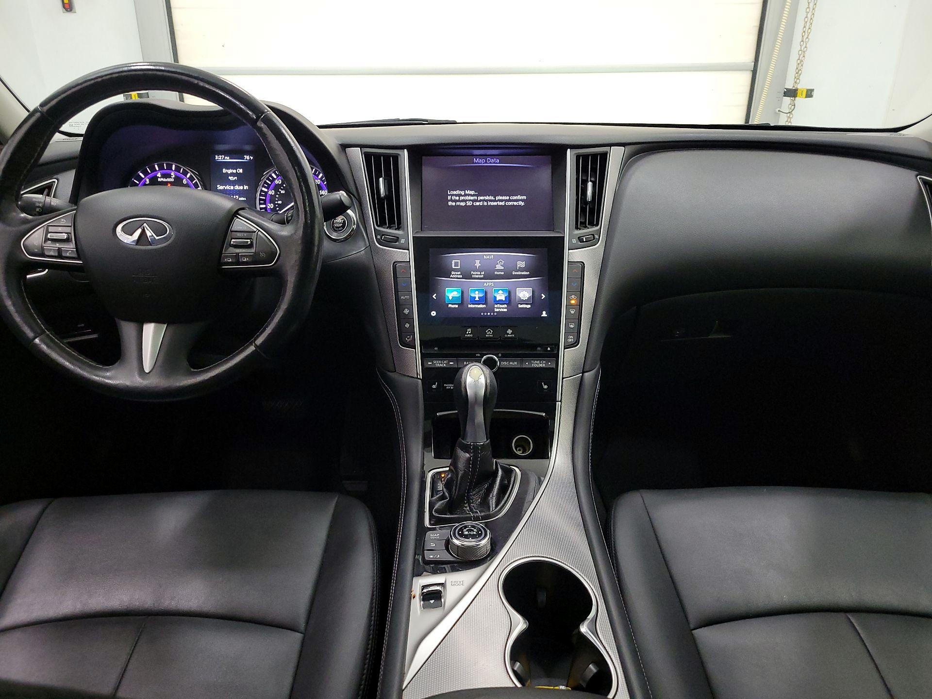 Thumbnail: 2016 INFINITI Q50 - 9