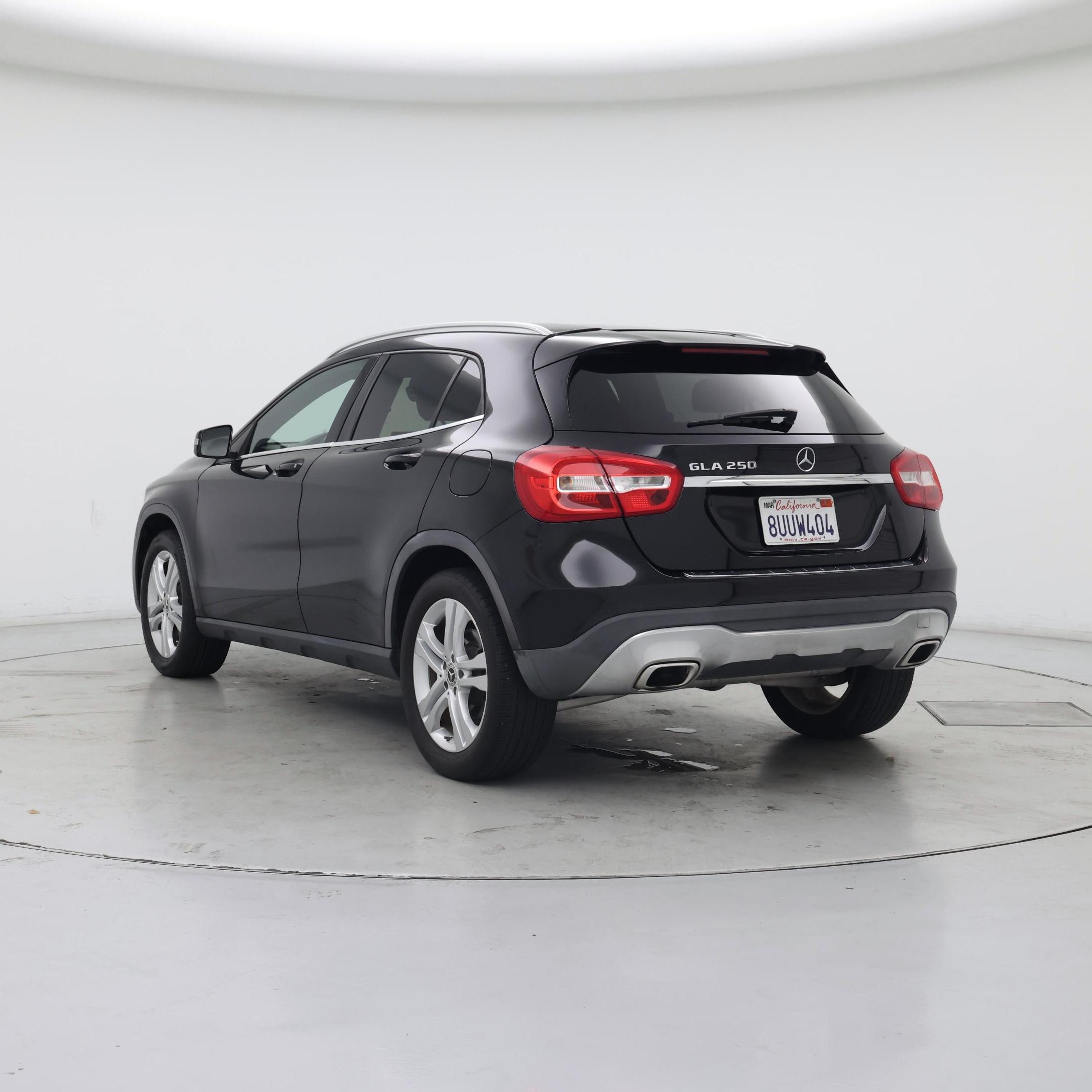 Thumbnail: 2018 Mercedes-Benz GLA - 2