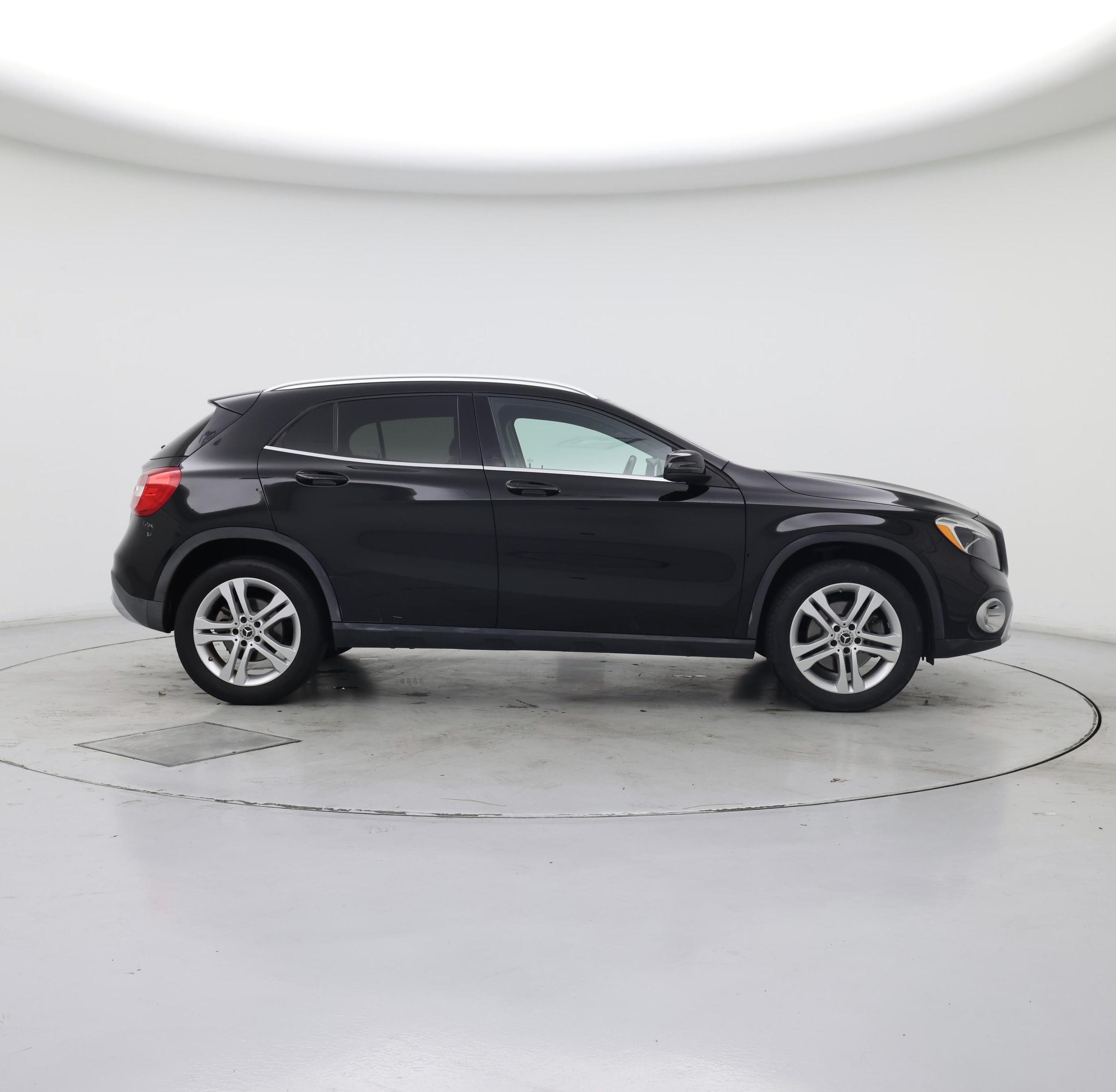 Thumbnail: 2018 Mercedes-Benz GLA - 7