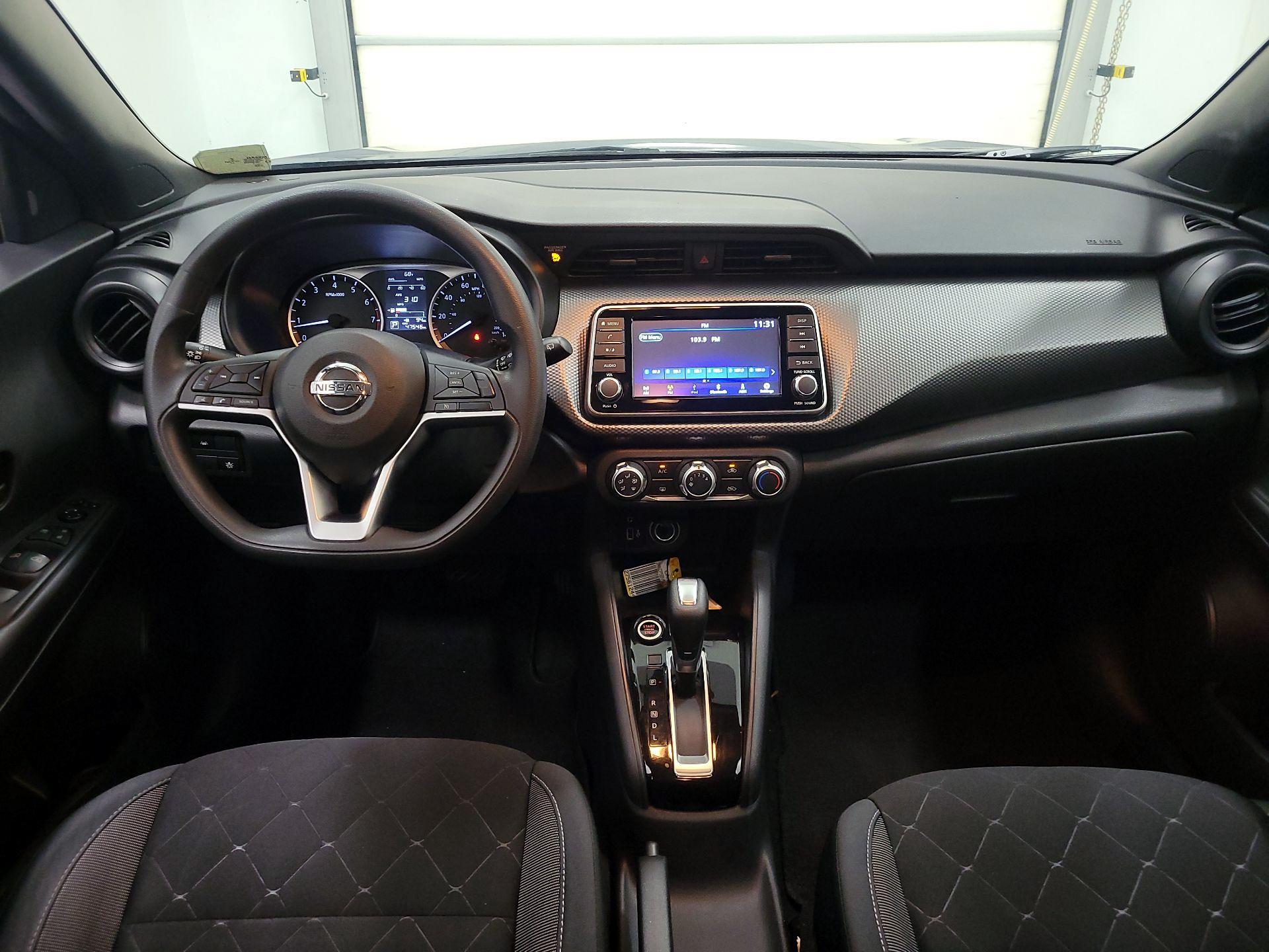 Thumbnail: 2020 Nissan Kicks - 9