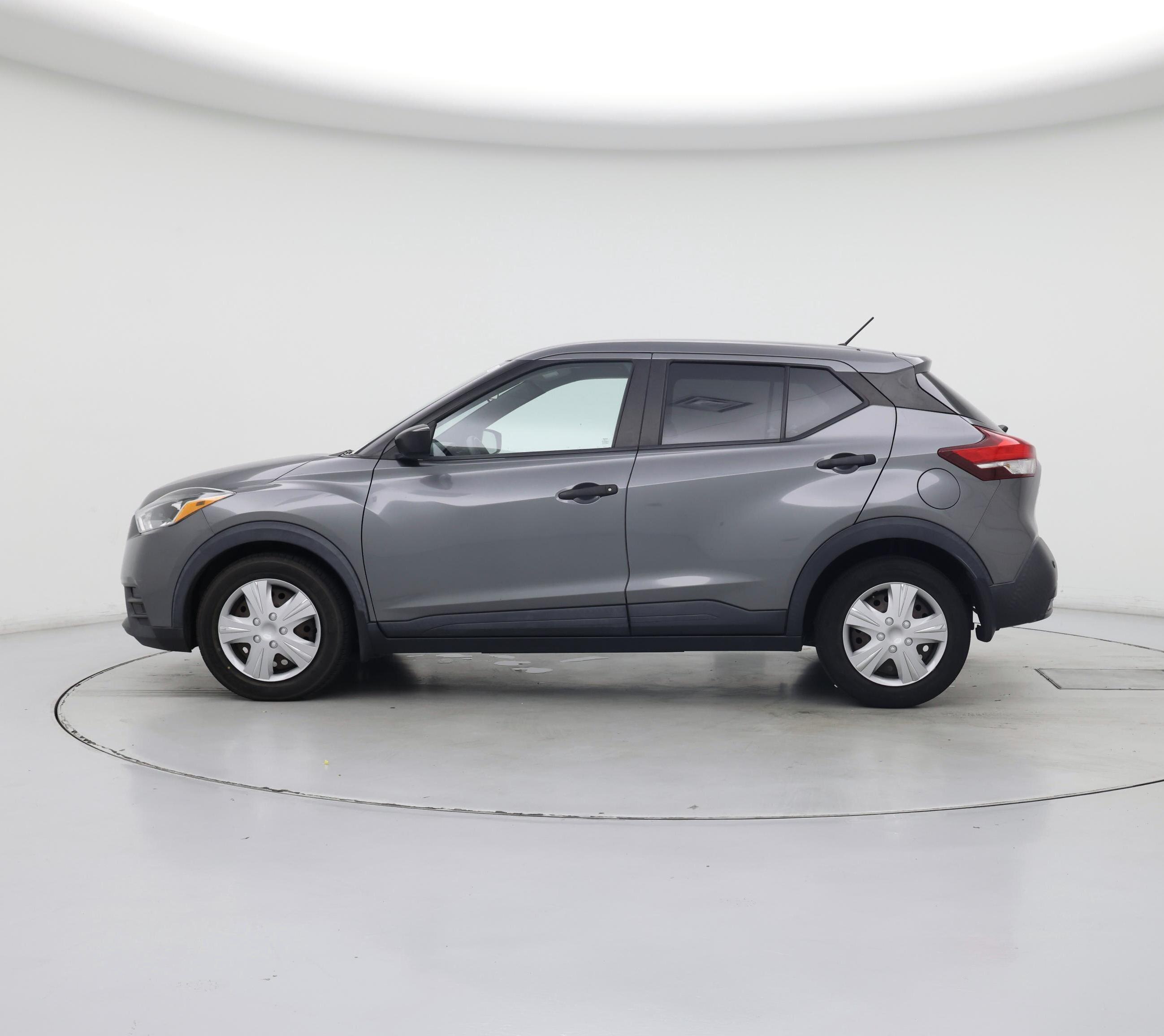 Thumbnail: 2020 Nissan Kicks - 3