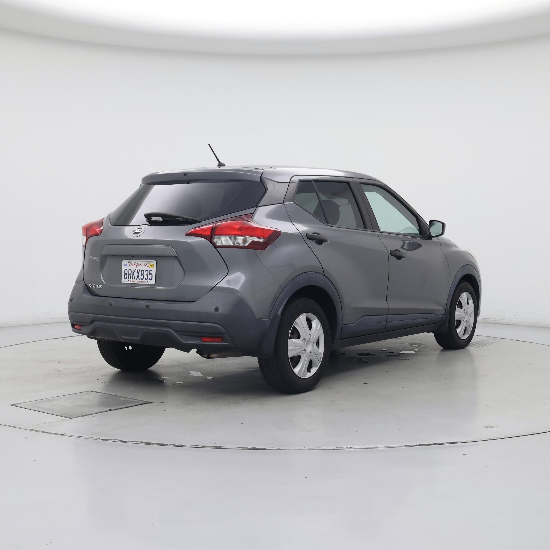 Thumbnail: 2020 Nissan Kicks - 8