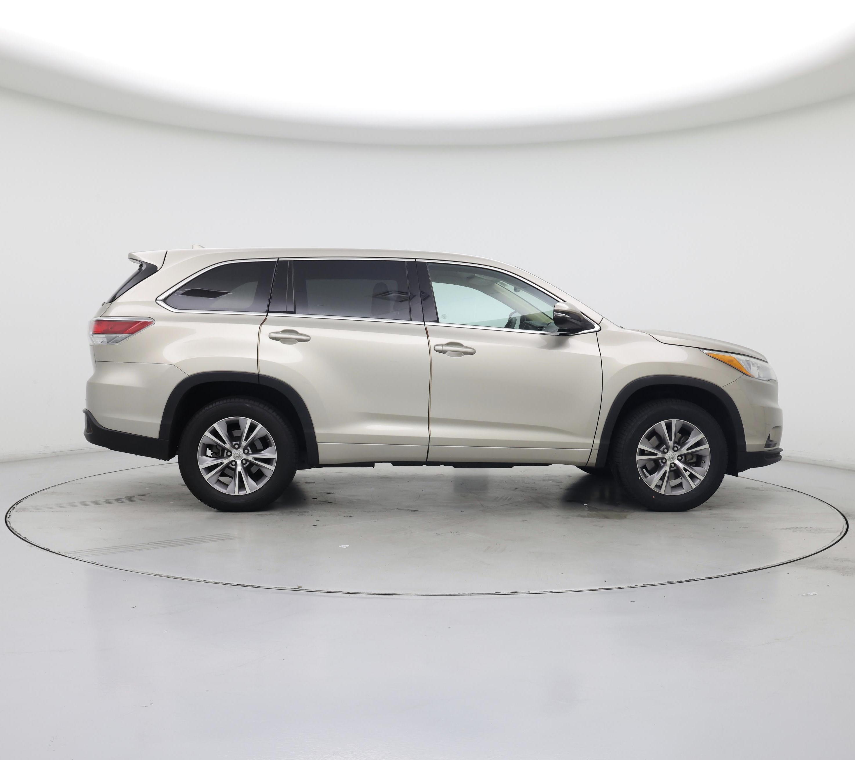 Thumbnail: 2015 Toyota Highlander - 7