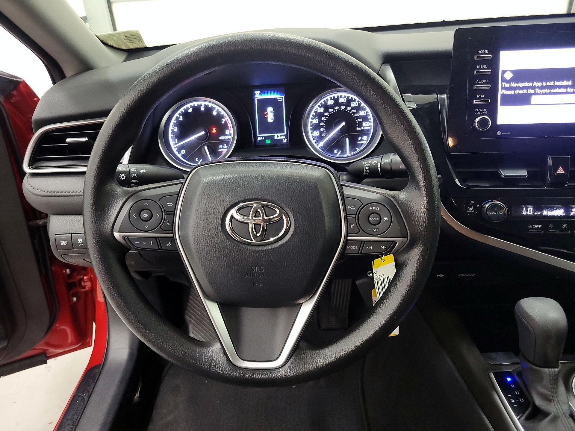Thumbnail: 2023 Toyota Camry - 10
